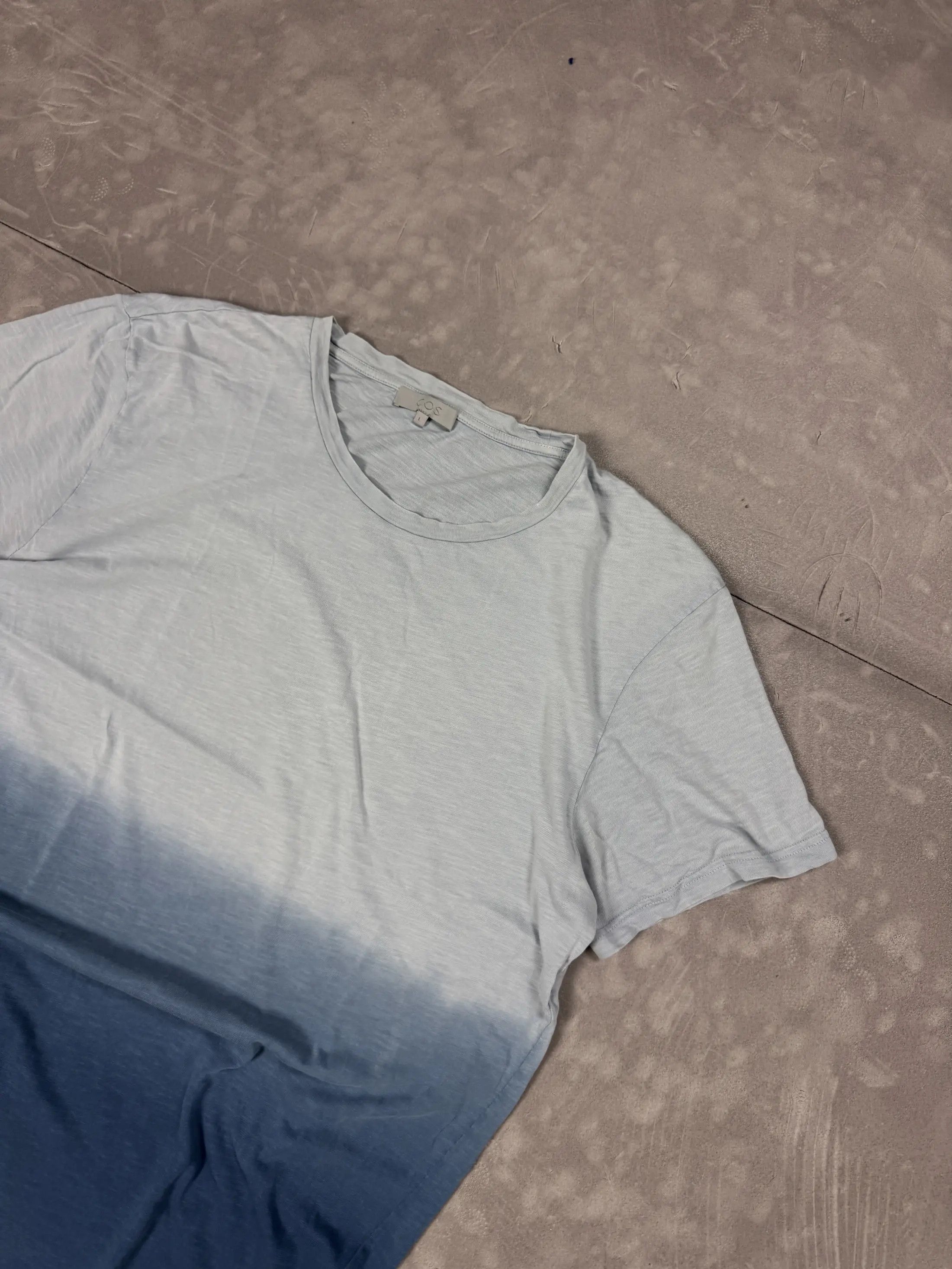Cos COS fade T-shirt basic streetwear retro M/L Size US L / EU 52-54 / 3 - 5 Thumbnail