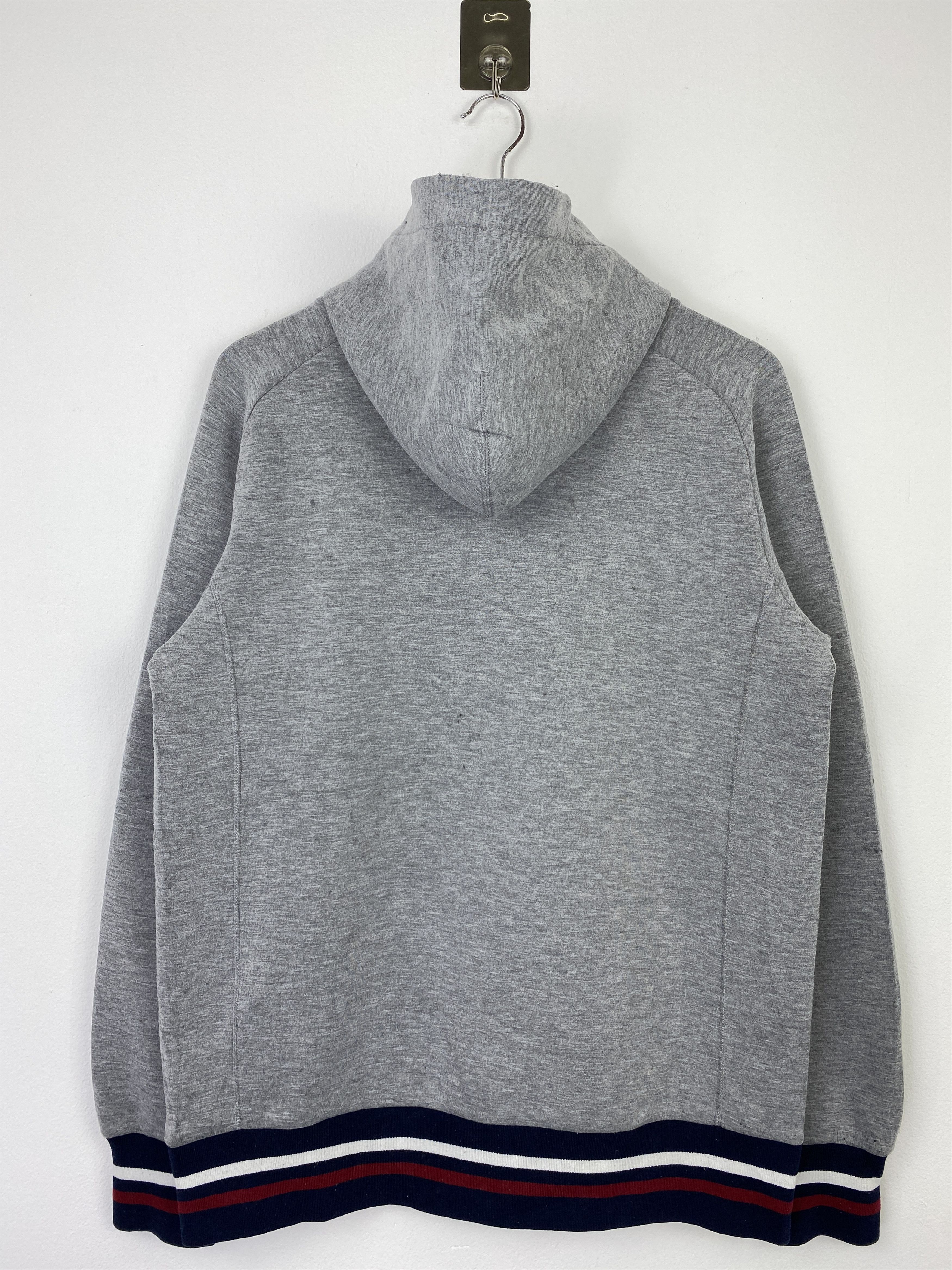 Champion Champion Athletic Embroidered Logo Grey Hoodie L BP0035 Size US L / EU 52-54 / 3 - 3 Thumbnail