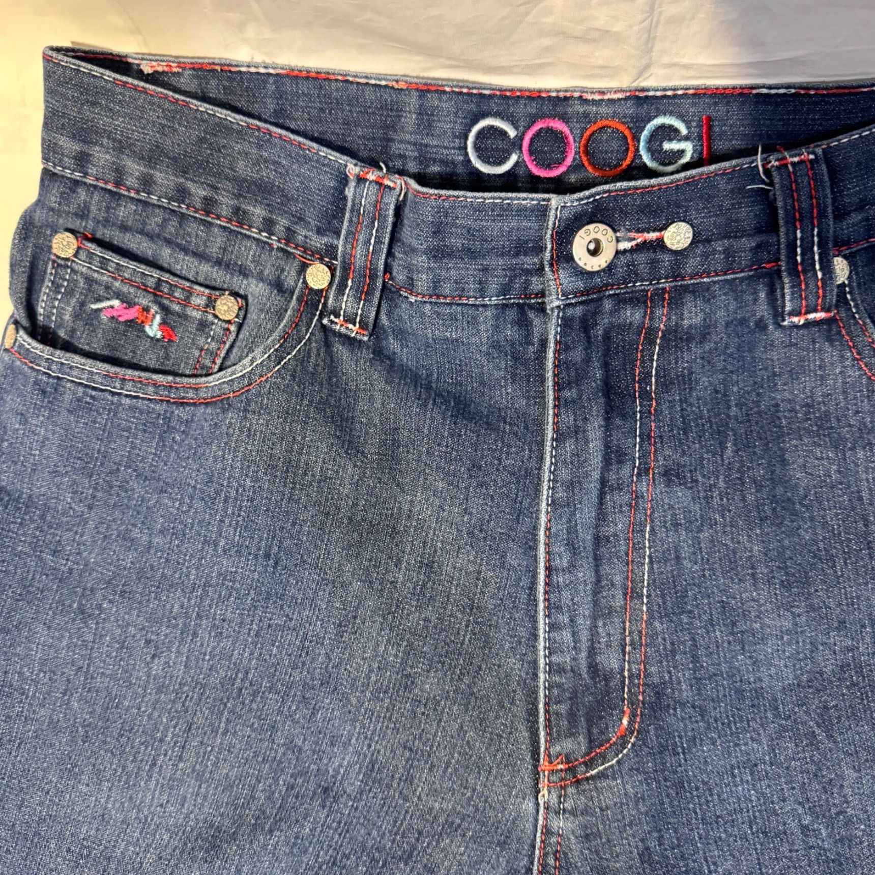 Coogi VINTAGE COOGI Jeans 34x32 5-Pocket Denim Straight Inseam 32 Hawaiian Y2K Embroidered Back Pocket Men Men’s Size US 34 / EU 50 - 3 Thumbnail