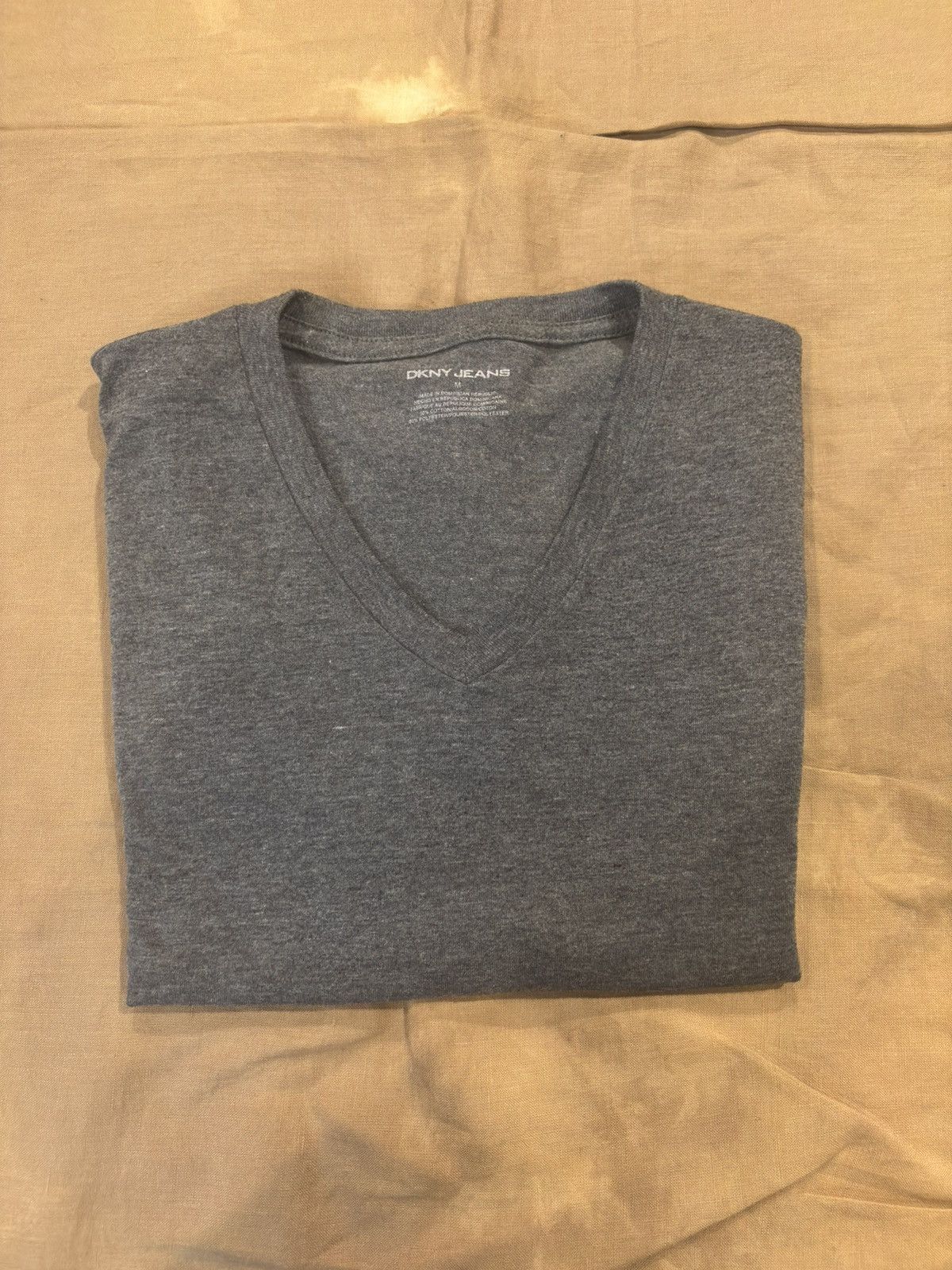 DKNY DKNY T.shirt.mt-68 Size US M / EU 48-50 / 2 - 10 Thumbnail
