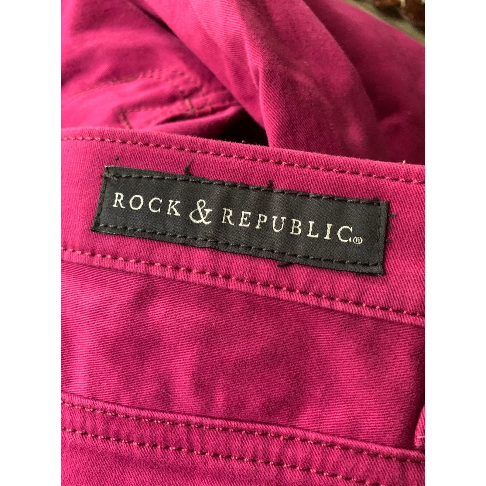 Rock & Republic Rock & Republic Mid Rise Jeans stretch straight leg Women 12 Size 34" / US 12 / IT 48 - 7 Thumbnail