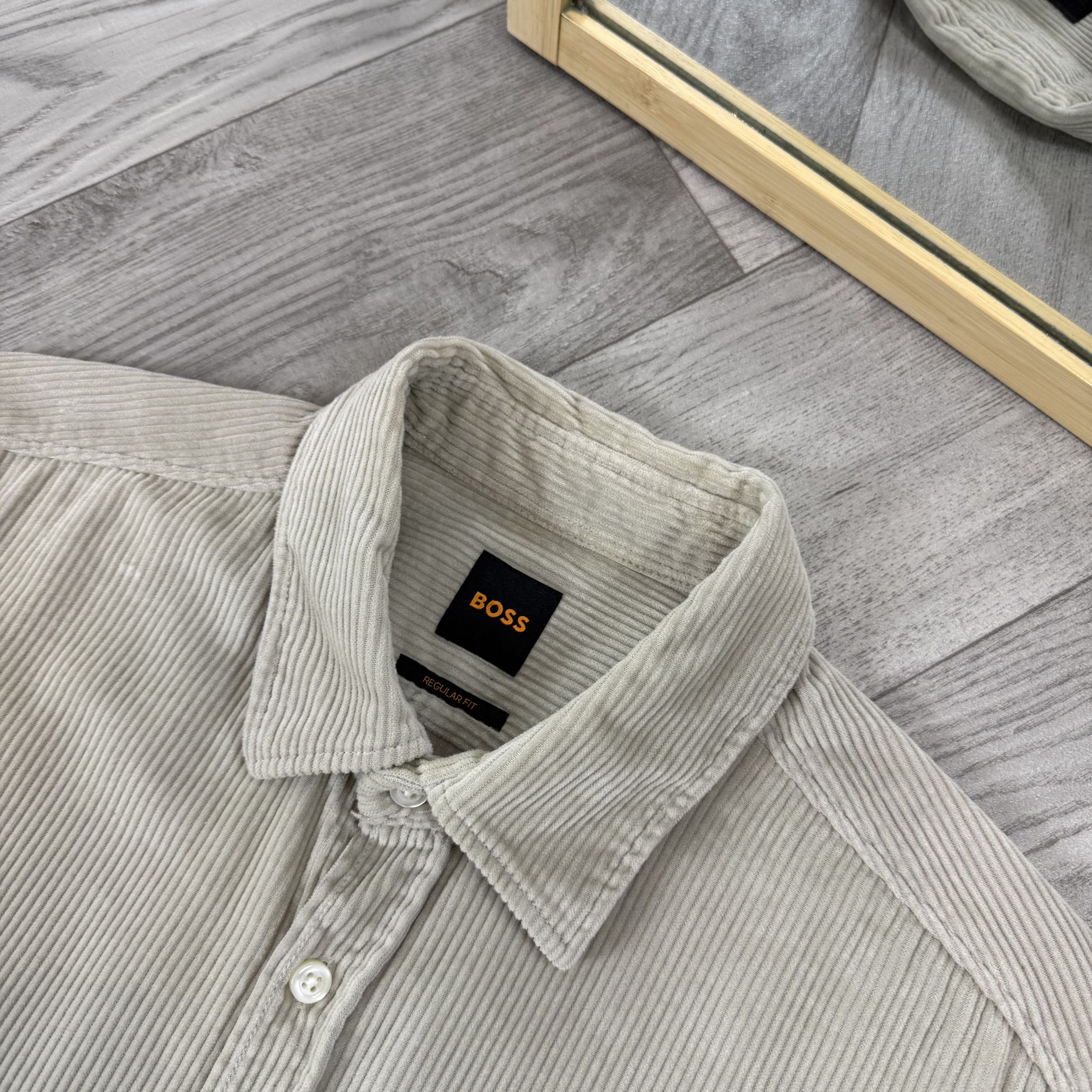 Hugo Boss BOSS Hugo Boss Beige Corduroy Button Up Overshirt Shirt Size US M / EU 48-50 / 2 - 8 Thumbnail