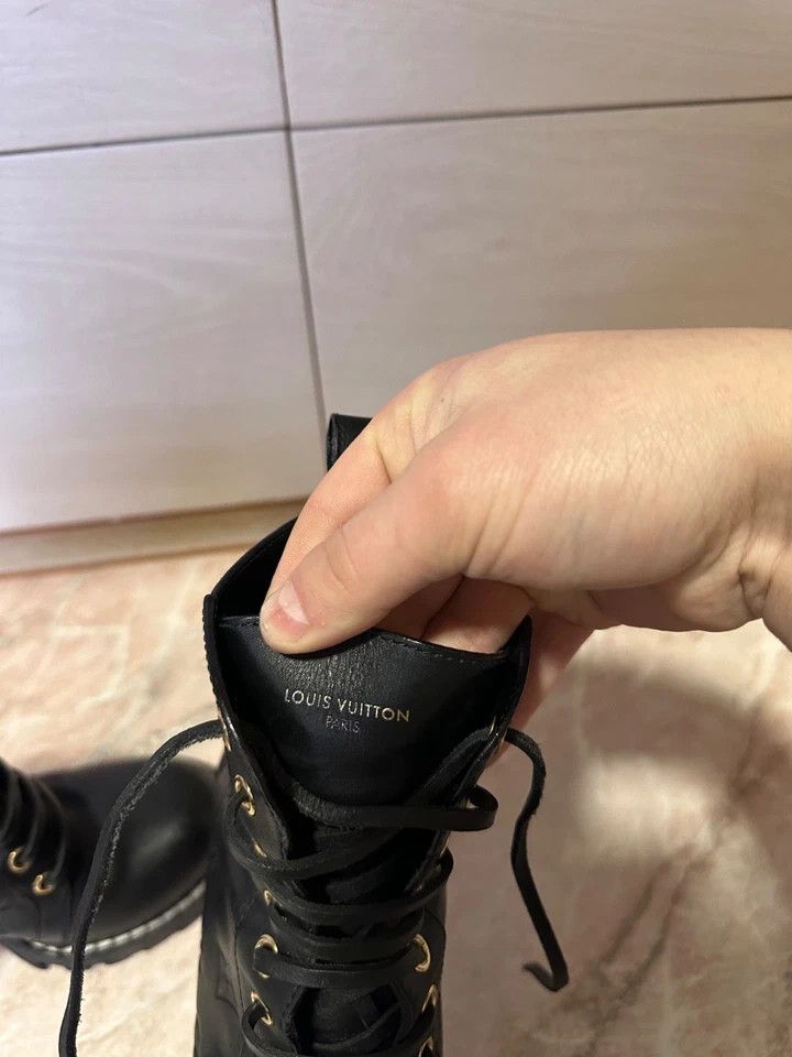 Louis Vuitton Louis Vuitton Star Trail Ankle Boot Black Size 37.5 Size US 7.5 / IT 37.5 - 11 Thumbnail