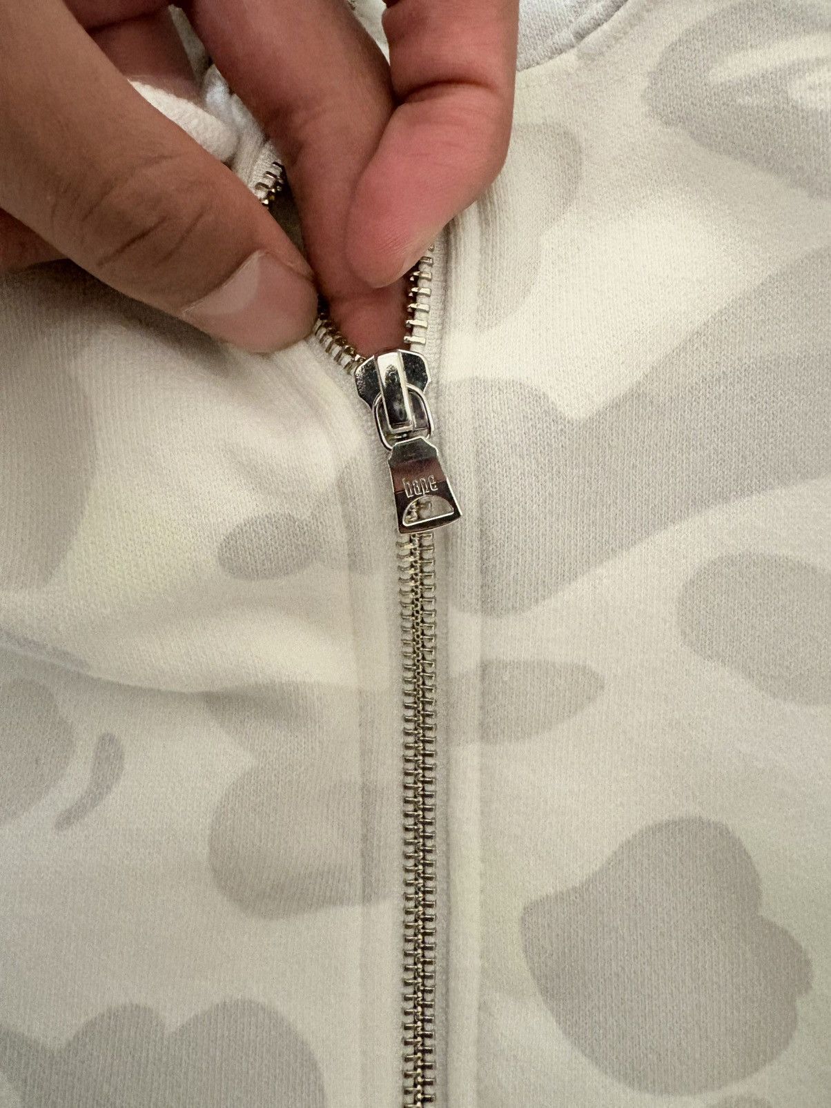 Bape bape camo white hoodie Size US M / EU 48-50 / 2 - 8 Thumbnail