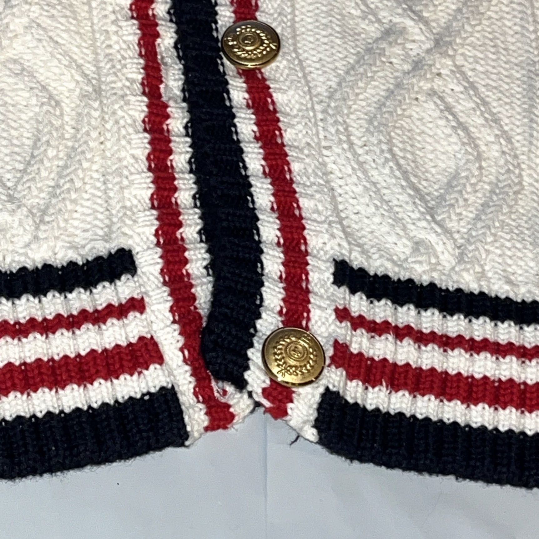 Vintage VINTAGE Lizsport Cardigan 90s KnIT Cable-V-Neck WhiteStripe Blue Red Gold Buttons Women Ps Petite Size S / US 4 / IT 40 - 7 Thumbnail