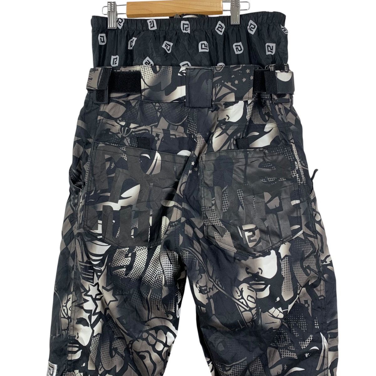 Japanese Brand NEWRALL Japanese Brand Overprint Baggy Ski Pants Size US 34 / EU 50 - 8 Thumbnail