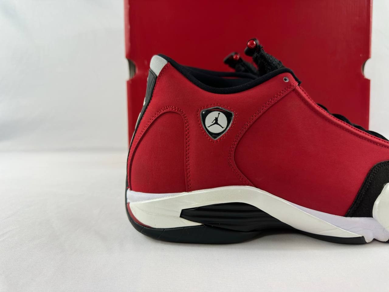 Nike Nike Air Jordan 14 Retro 'Gym Red' 487471-006 Size US 12 / EU 45 - 2 Thumbnail