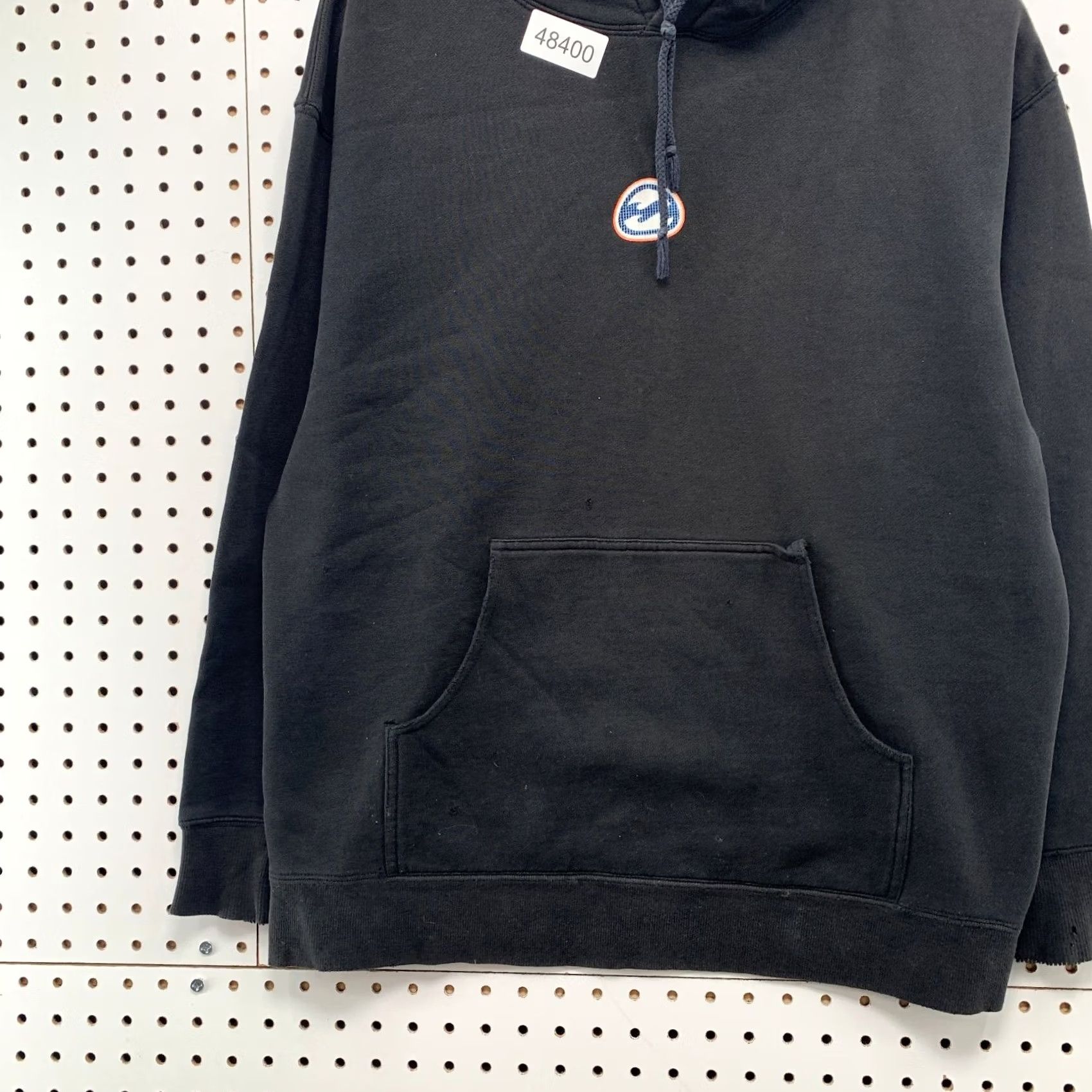 Billabong Vintage Billabong Hoodie Sweatshirt Mens Small Black Distresses Spell Out Sleeve Size US S / EU 44-46 / 1 - 5 Thumbnail