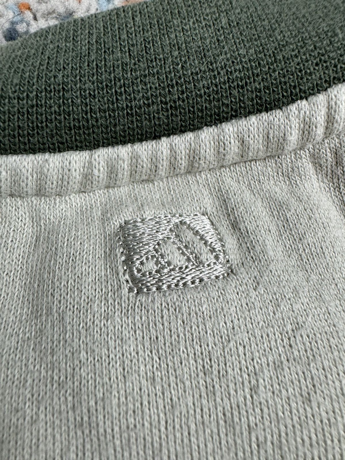 Adidas Vintage 90s Adidas boxy baggy earth tones sweatshirt kanye Size US M / EU 48-50 / 2 - 7 Thumbnail