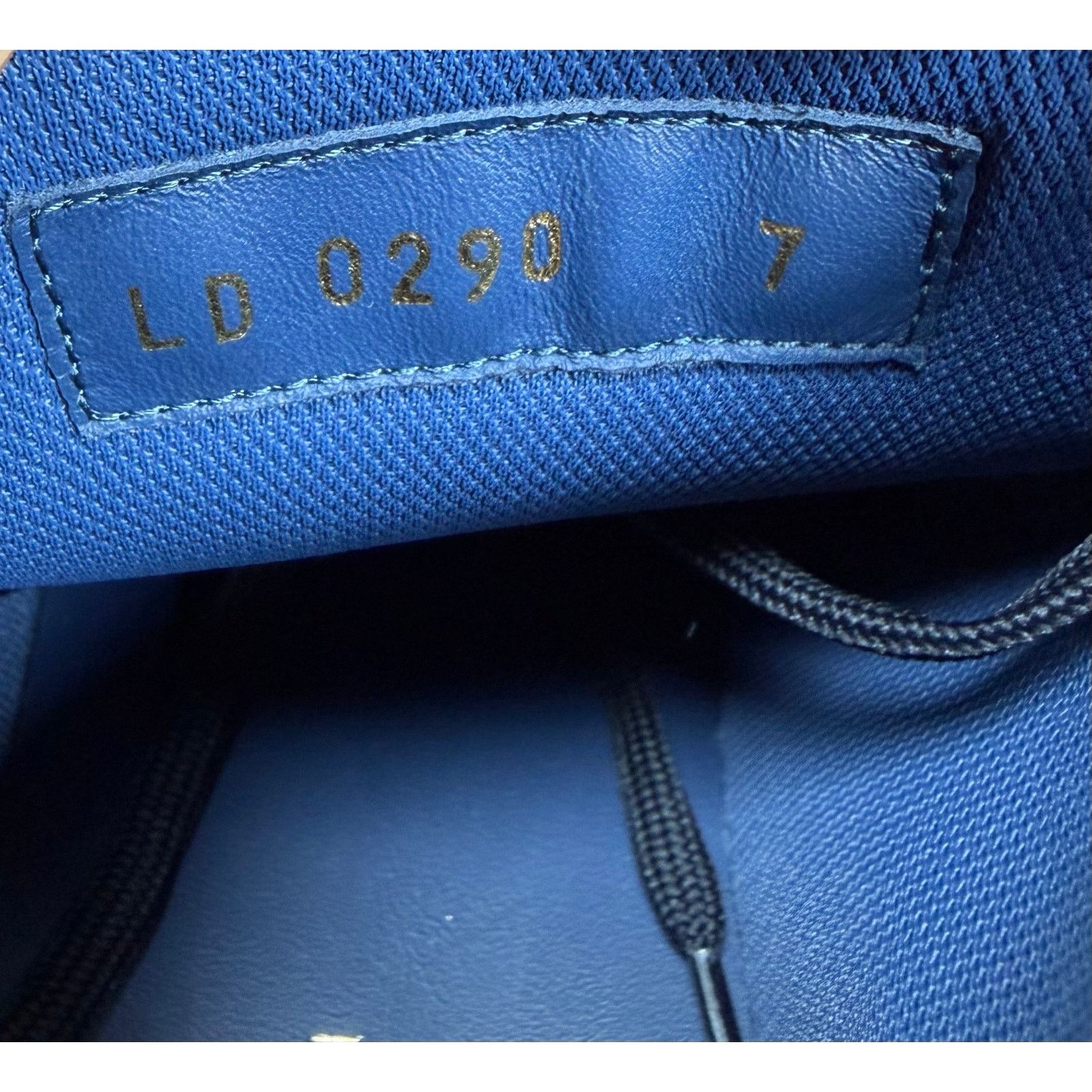 Louis Vuitton Size 7LV/8US - Louis Vuitton Tattoo Denim High Top NEW Size US 8 / EU 41 - 9 Thumbnail
