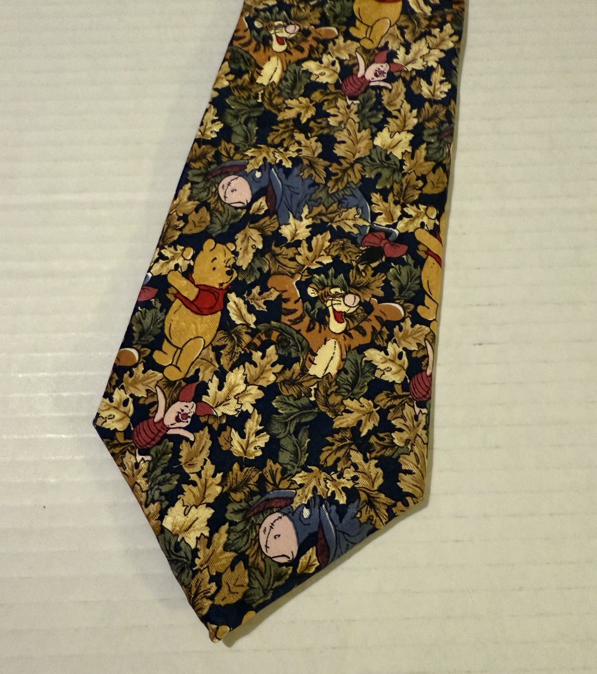 Disney The Disney Store Winnie The Pooh Harvest Autumn Silk Tie Size ONE SIZE - 5 Thumbnail