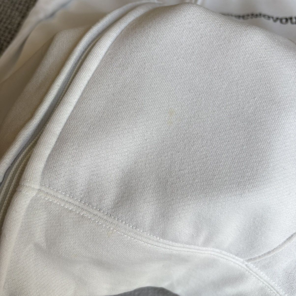 Japanese Brand Mischievous White Graphic Print Sweaters Size US L / EU 52-54 / 3 - 12 Thumbnail