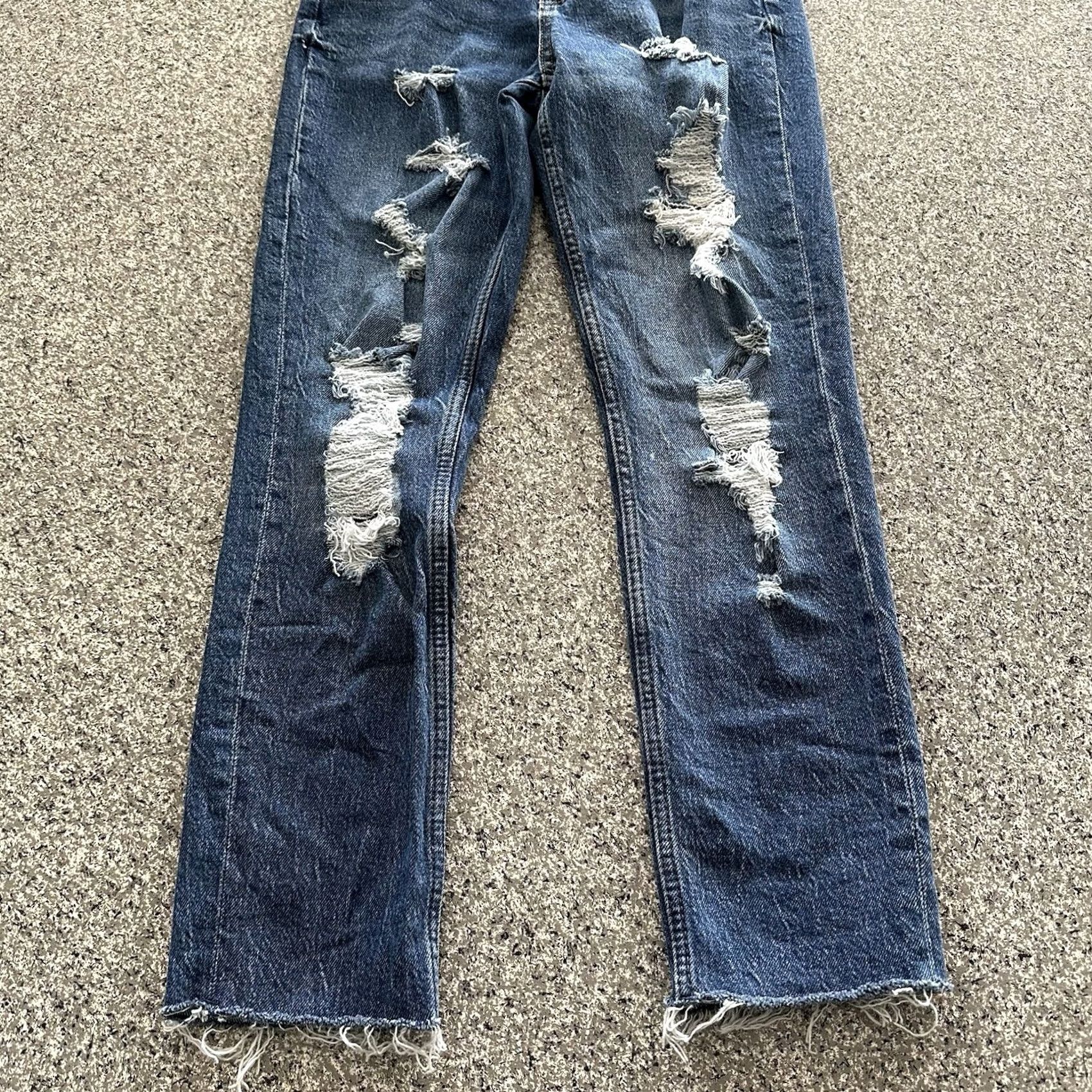 Vintage AeroPostale Jeans Women’s 000 23x25 High Rise Mom Distressed Denim Blue Regular 5-Pocket 90s Style Womens Size 40" / US 18 - 2 Thumbnail