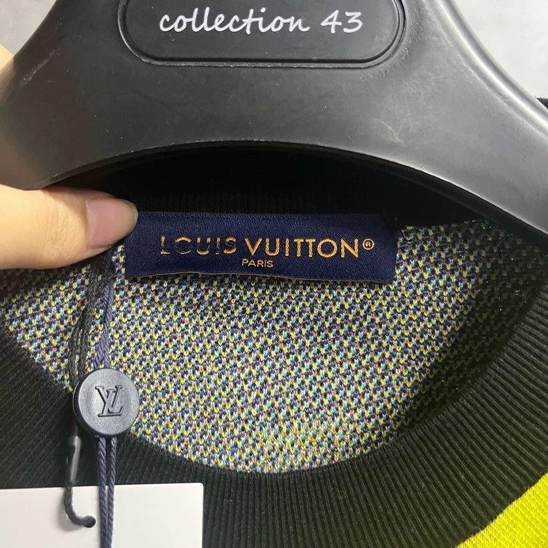 Louis Vuitton Louis Vuitton Multicolor cartoon animal pattern jacquard s Size US M / EU 48-50 / 2 - 2 Thumbnail