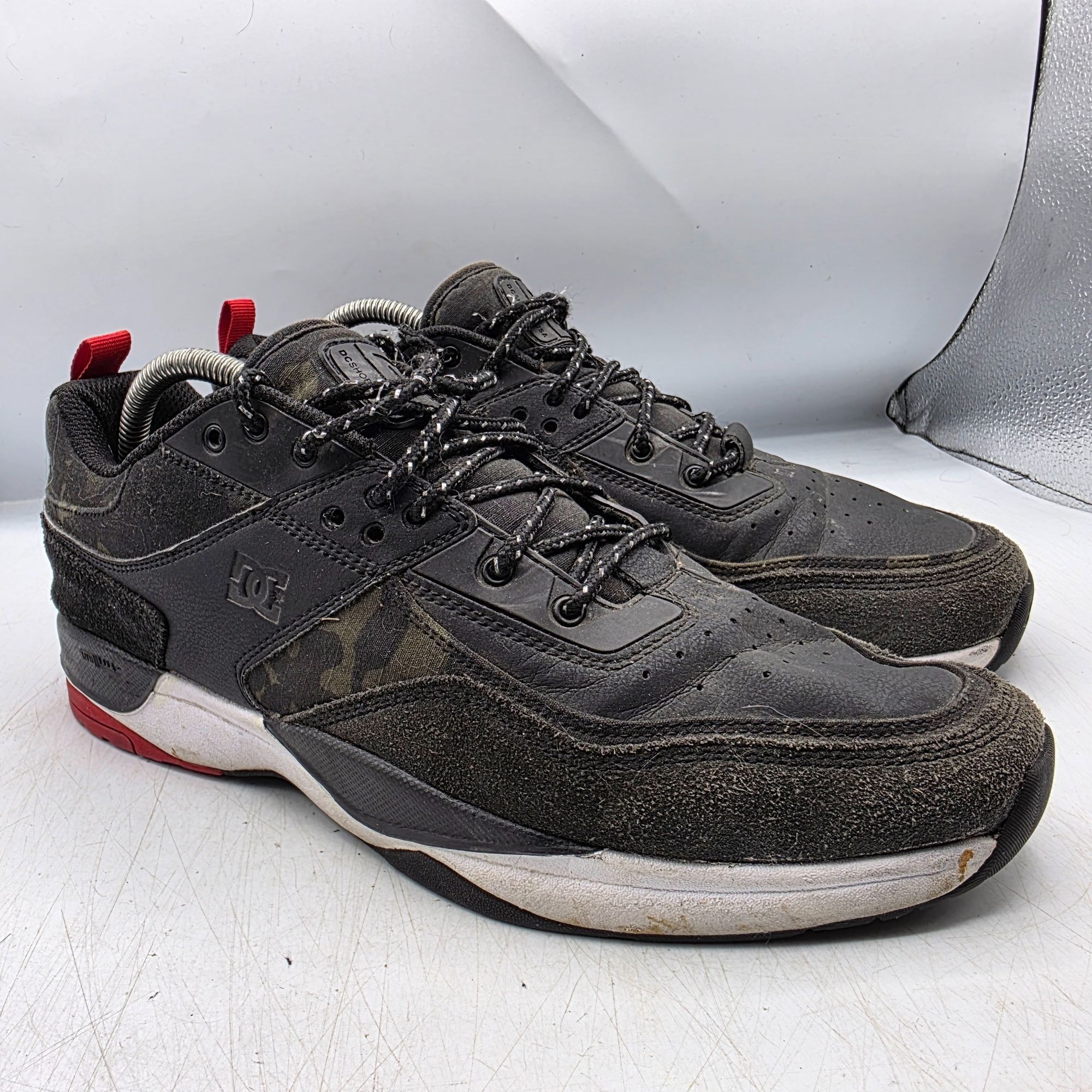 DC DC E.Tribeka SE Mens 10 Black Red Green Camo Shoes Skateboar Size US 10 / EU 43 - 1 Thumbnail