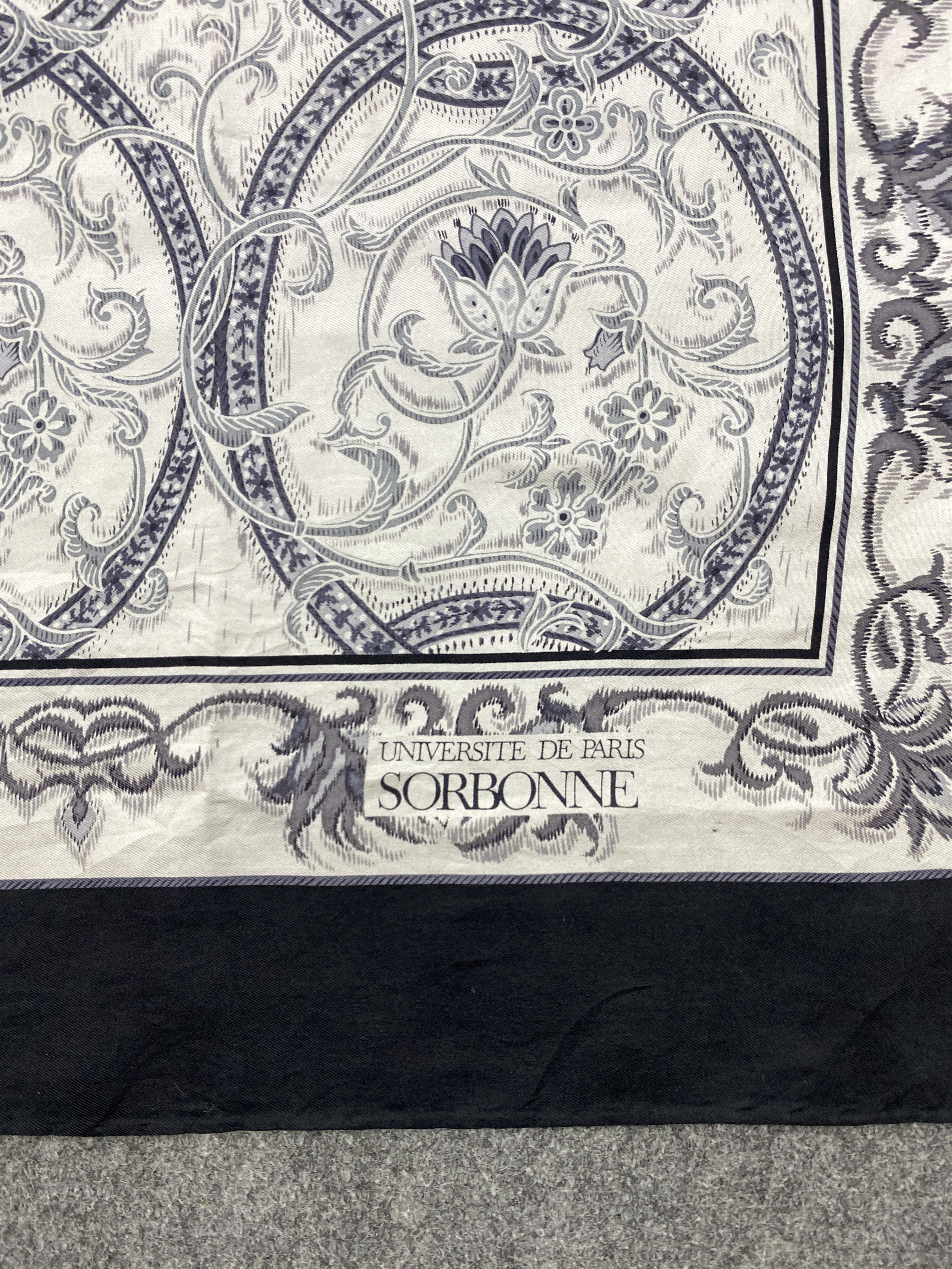 Vintage 70s Universite De Paris Sorbonne Silk Scarf SN0118 Size ONE SIZE - 4 Thumbnail
