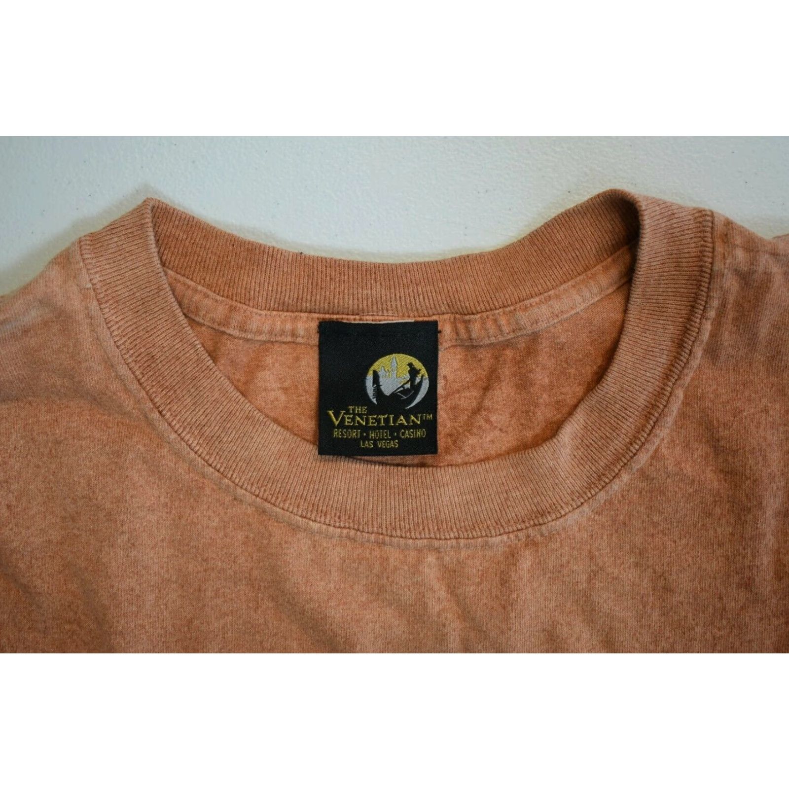 Vintage VINTAGE The Venetian Las Vegas Casino Tie Dye T Shirt Men Medium Brown Cotton Crew Neck Short Sleeve Embroidered Graphic Print Gun? Size US M / EU 48-50 / 2 - 6 Thumbnail