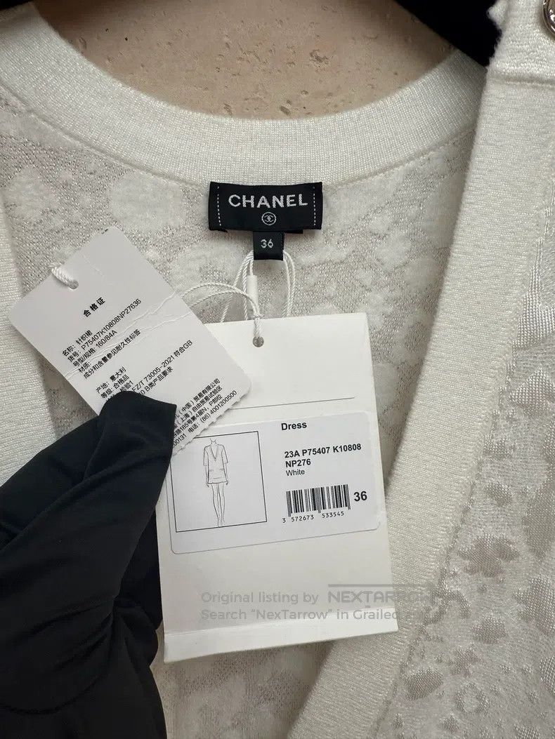 Chanel Chanel 23a white v-neck dress Size XS / US 0-2 / IT 36-38 - 2 Thumbnail