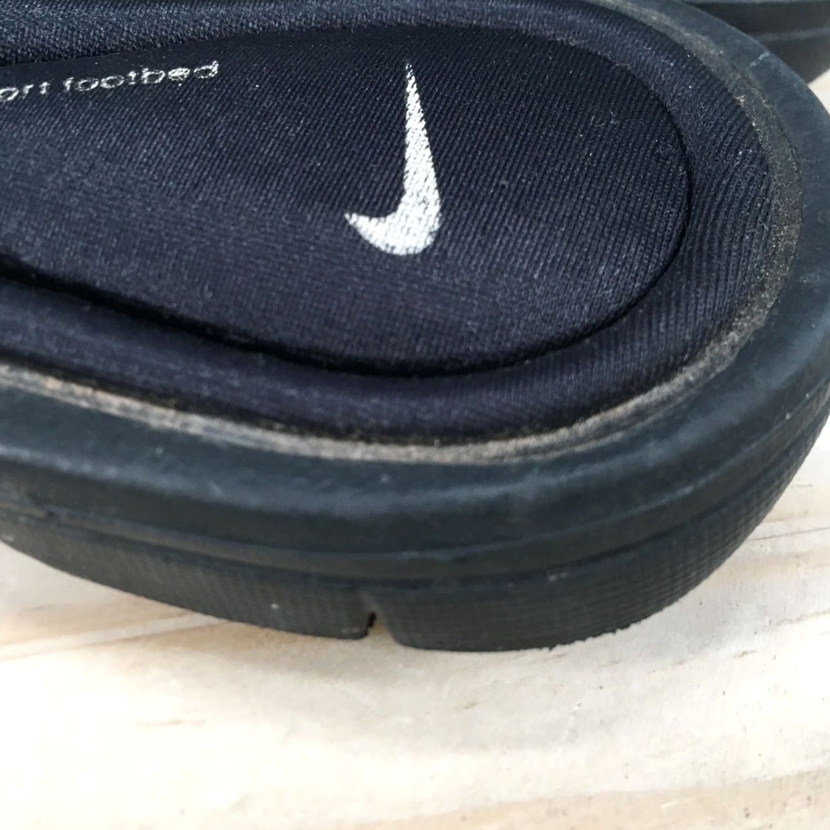 Nike Nike Sandals Womens 9 Comfort Slide Footbed Slip On Adjustable Strap Black Size US 9 / IT 39 - 4 Thumbnail