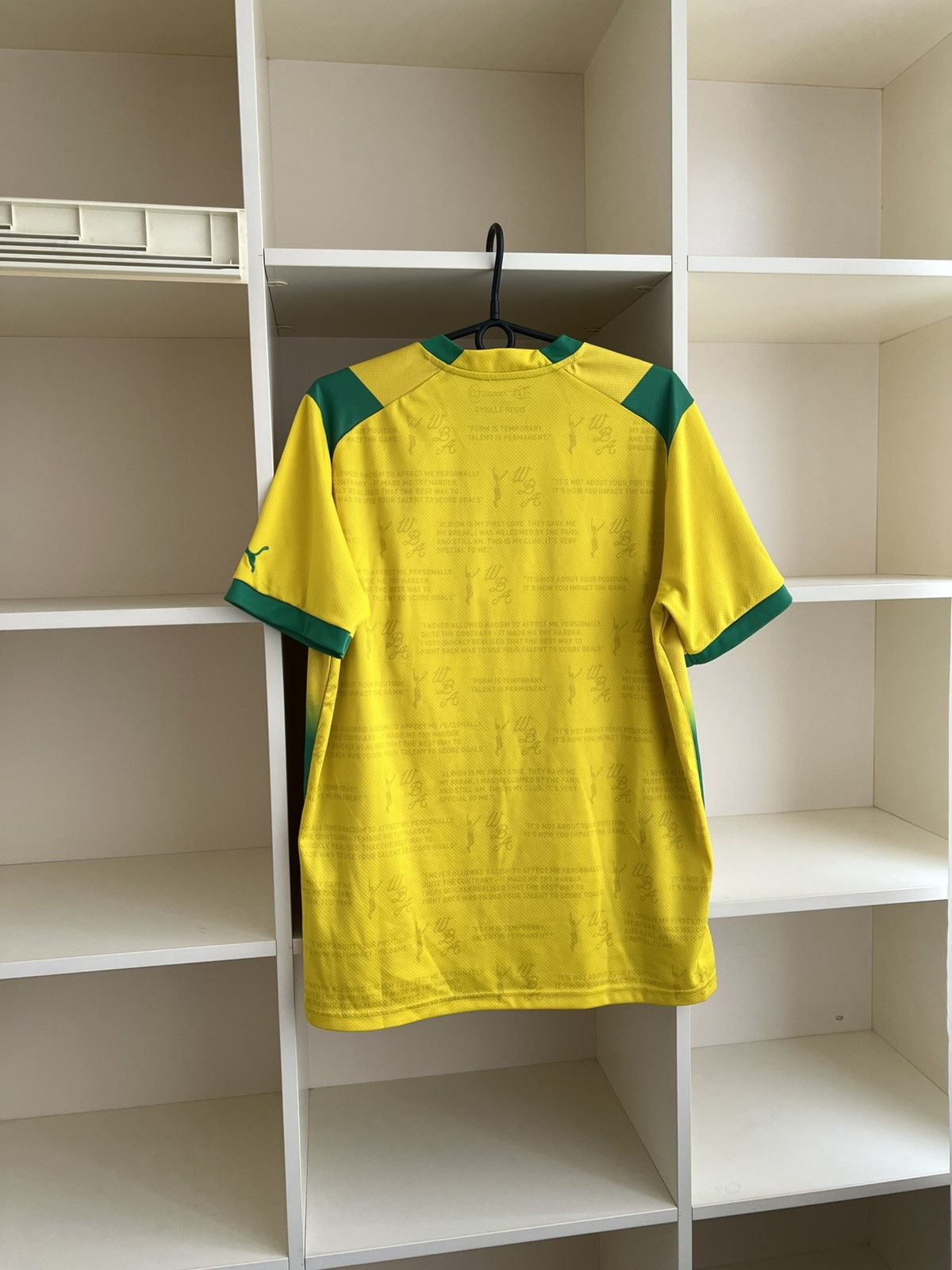 Puma West Bromwich Albion WBA 2022 Away Football Shirt Puma Sz L Size US L / EU 52-54 / 3 - 17 Thumbnail
