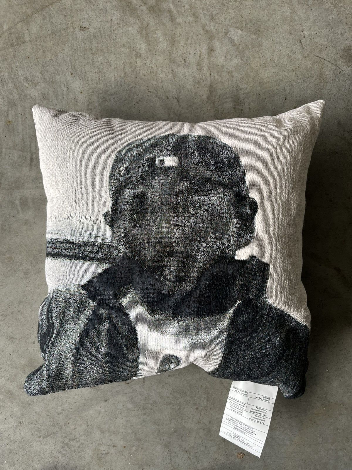 Vintage Kendrick Lamar GNX pillow Size ONE SIZE - 2 Thumbnail
