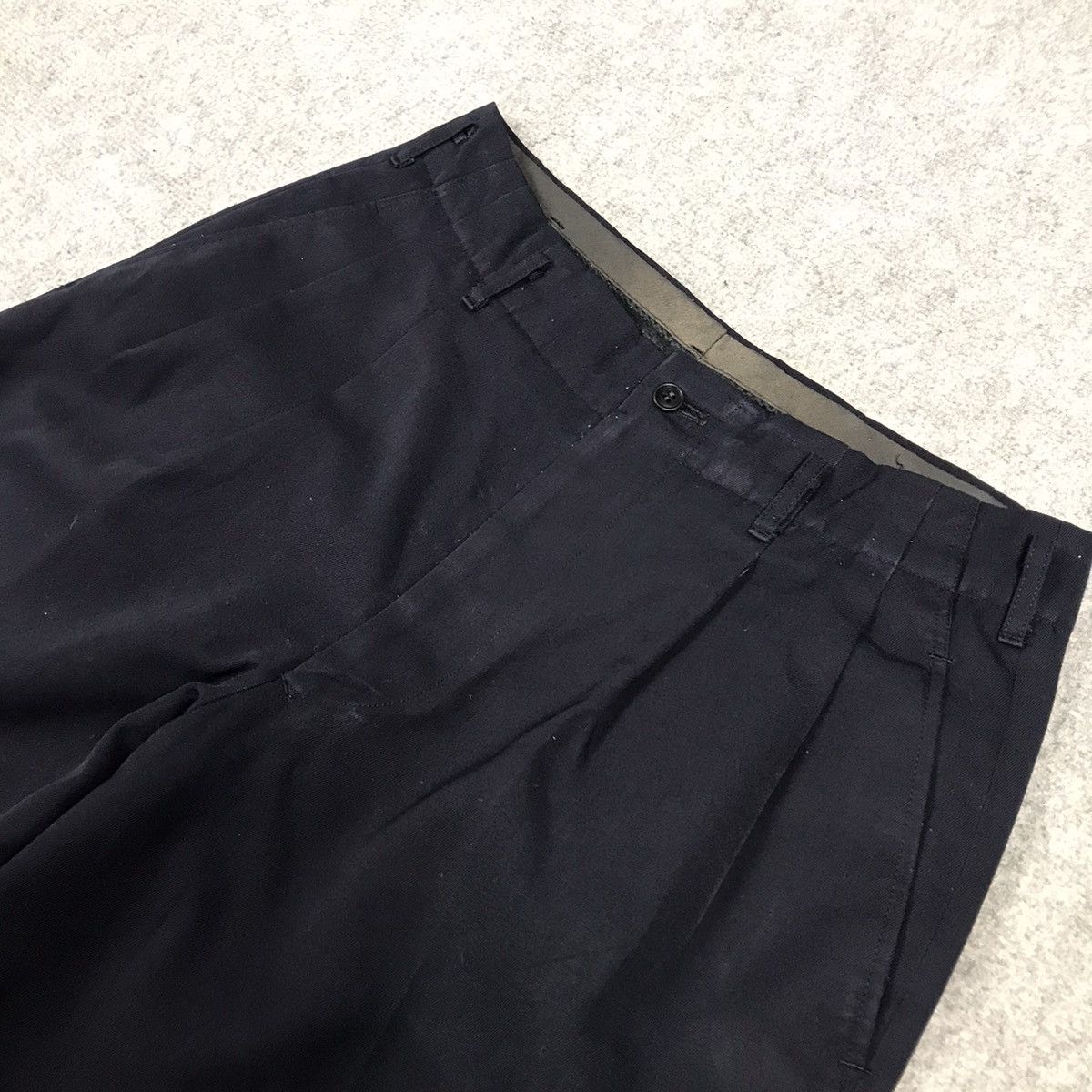 Yohji Yamamoto YOHJI YAMAMOTO NAVY TROUSERS CLASSIC PANTS Size US 29 - 6 Thumbnail