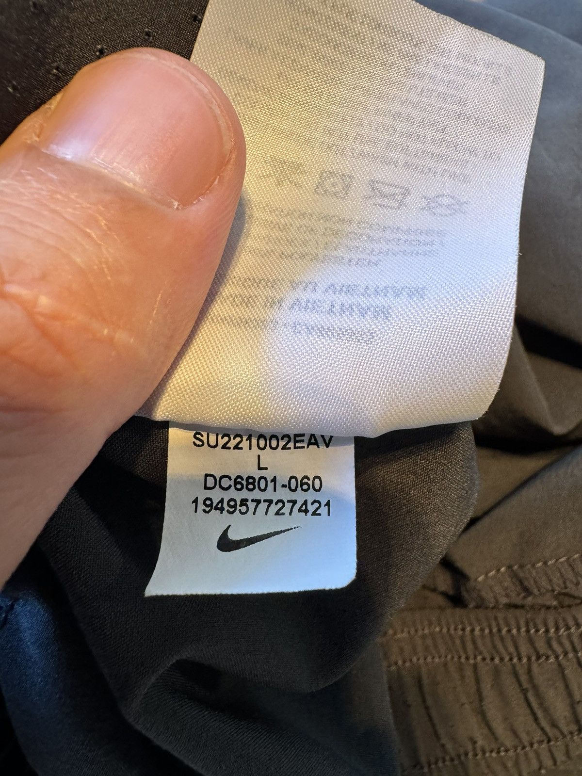 Nike Nike Oregon State Beavers Player Issued #24 Shorts sz Large Size US 39 - 9 Thumbnail