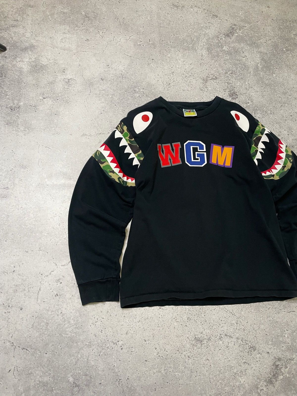Bape Bape ABC Camo Shark Shoulder L/S Tee Men’s Size M Size US M / EU 48-50 / 2 - 4 Thumbnail