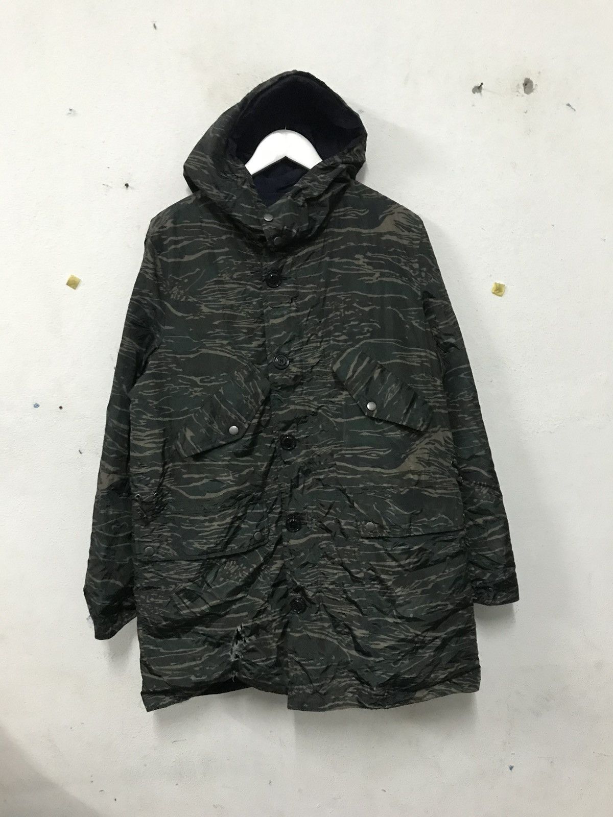 Moncler MONCLER CAMO REVERSIBLE JACKET Size US L / EU 52-54 / 3 - 1 Thumbnail
