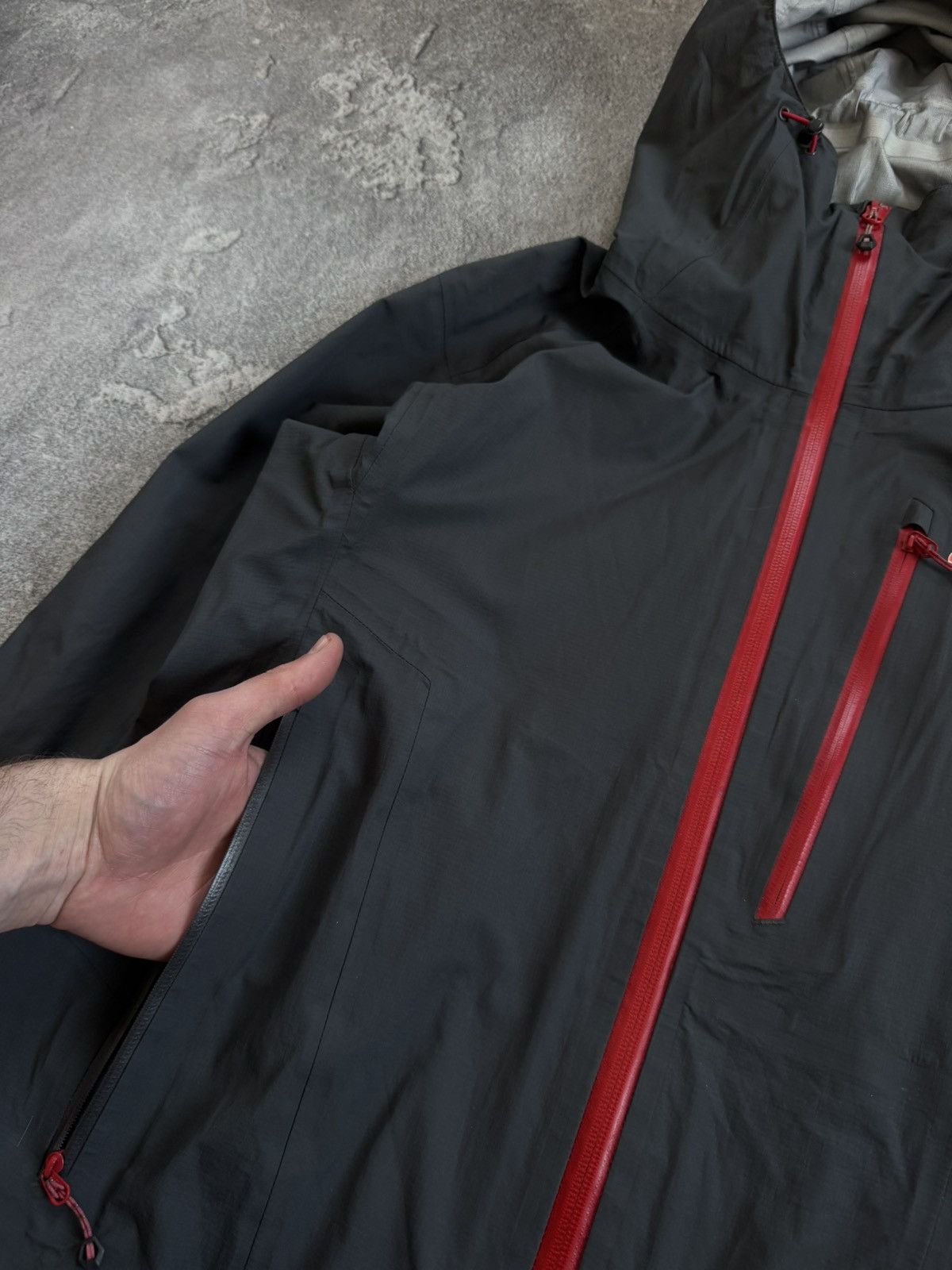 Montane Montane M/size Pertex Shield jacket windbreaker windstoper Size US M / EU 48-50 / 2 - 9 Thumbnail