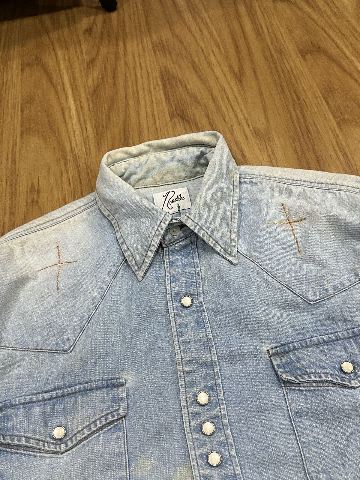 Needles Needles By Nepenthes Cross Sewn Chambray Pearl Button-Up Size US L / EU 52-54 / 3 - 10 Thumbnail