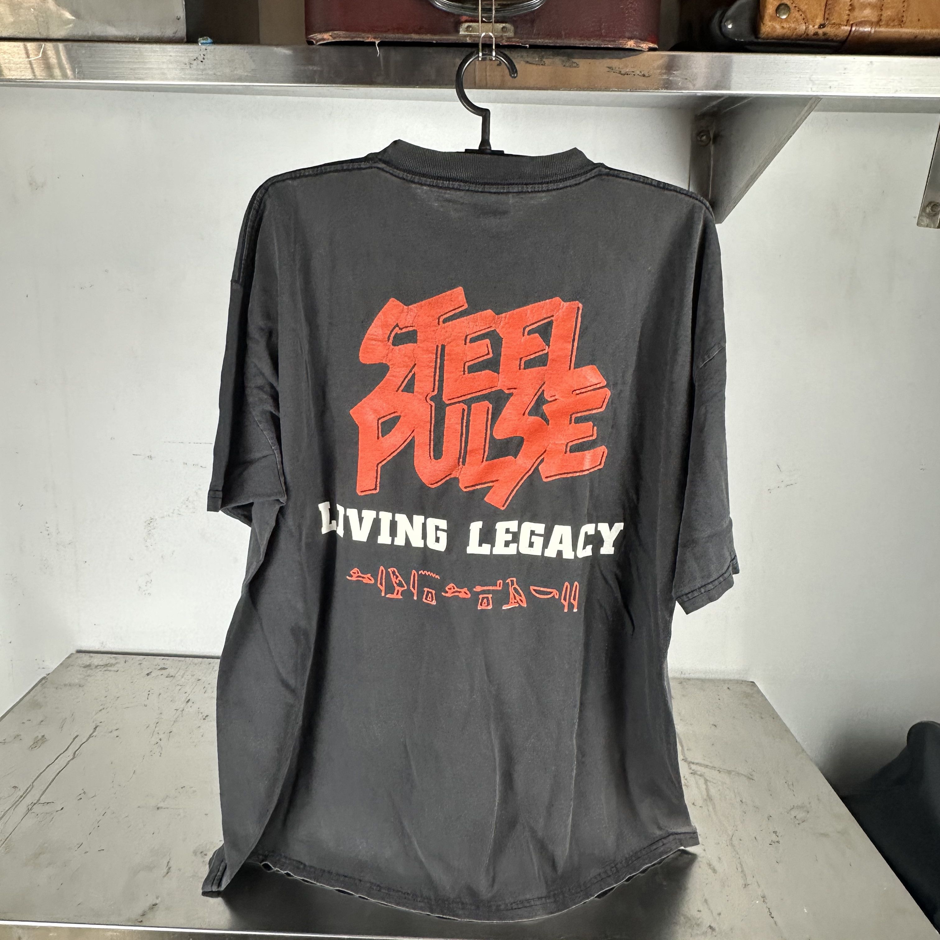 Vintage 1999 Steel Pulse Living Legacy Roots Reggae Band T-shirt Size US XXL / EU 58 / 5 - 3 Thumbnail