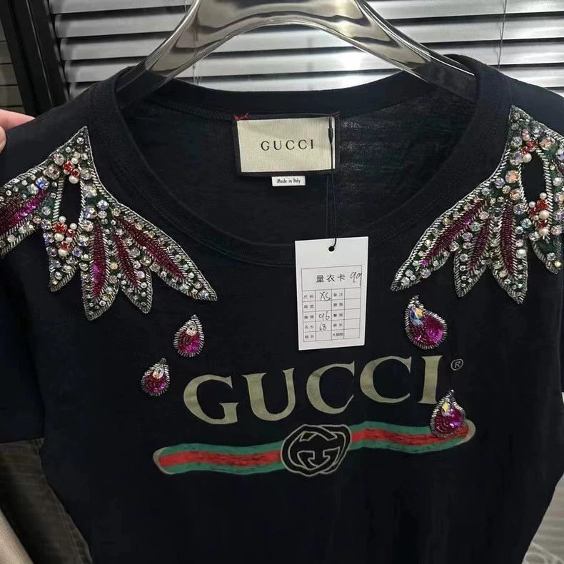 Gucci Gucci Short sleeves with diamond belt 2503-Nextarrow Size US XS / EU 42 / 0 - 3 Thumbnail
