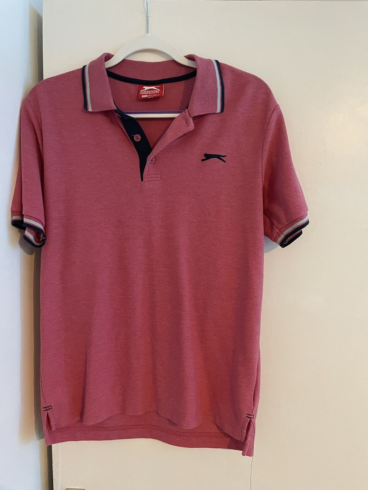 Other Slazenger Polo shirt pink size small, used great condition Size US S / EU 44-46 / 1 - 1 Thumbnail