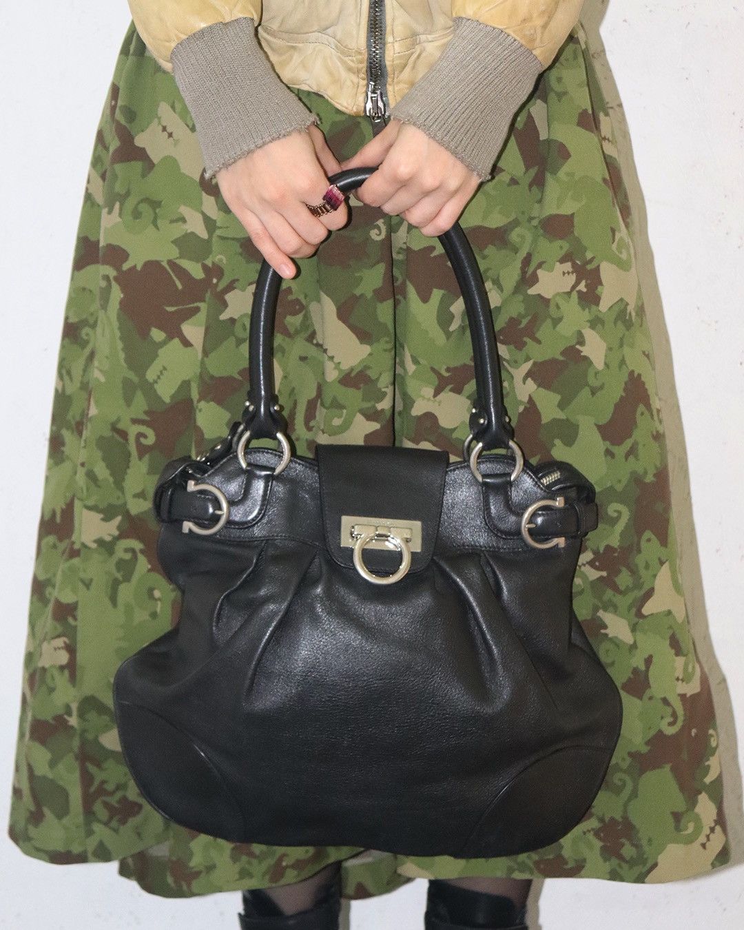 Salvatore Ferragamo Salvatore Ferragamo Gancini Handbag Size ONE SIZE - 5 Thumbnail
