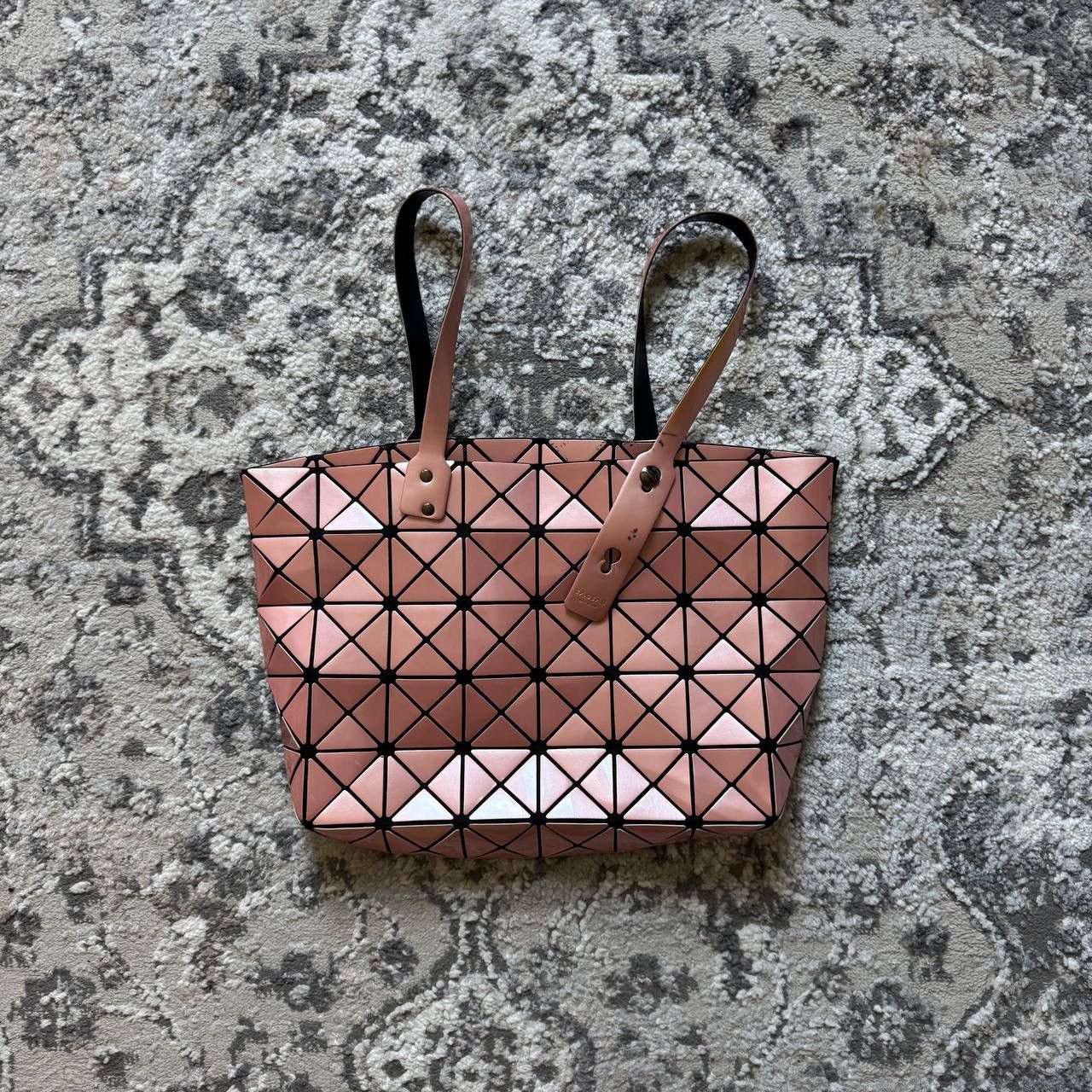 Issey Miyake Issey Miyake BAO BAO Geometric Lucent Pink Hand Tote Bag Size ONE SIZE - 1 Thumbnail
