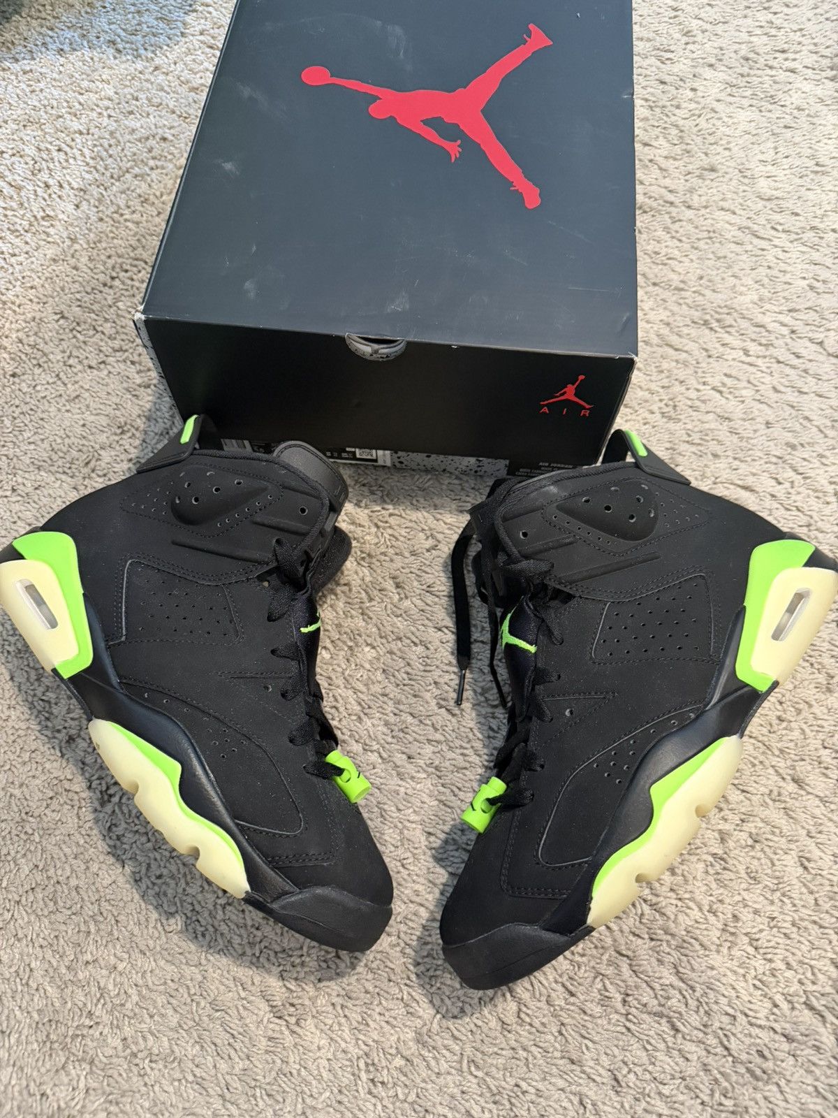 Jordan Brand Electric Green Jordan 6's Size US 8.5 / EU 41-42 - 11 Thumbnail