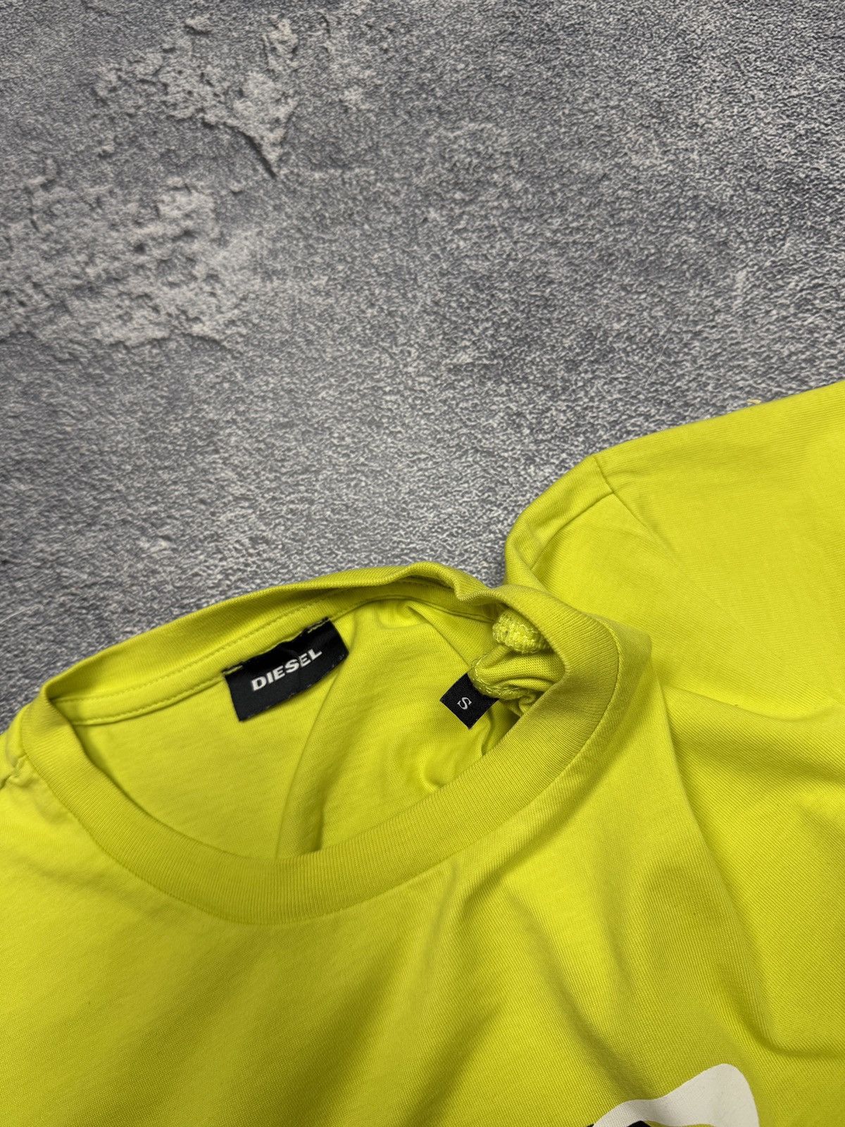 Diesel × Japanese Brand × Vintage Y2K Vintage Diesel Tee Shirt Archive Hype Size US S / EU 44-46 / 1 - 5 Thumbnail