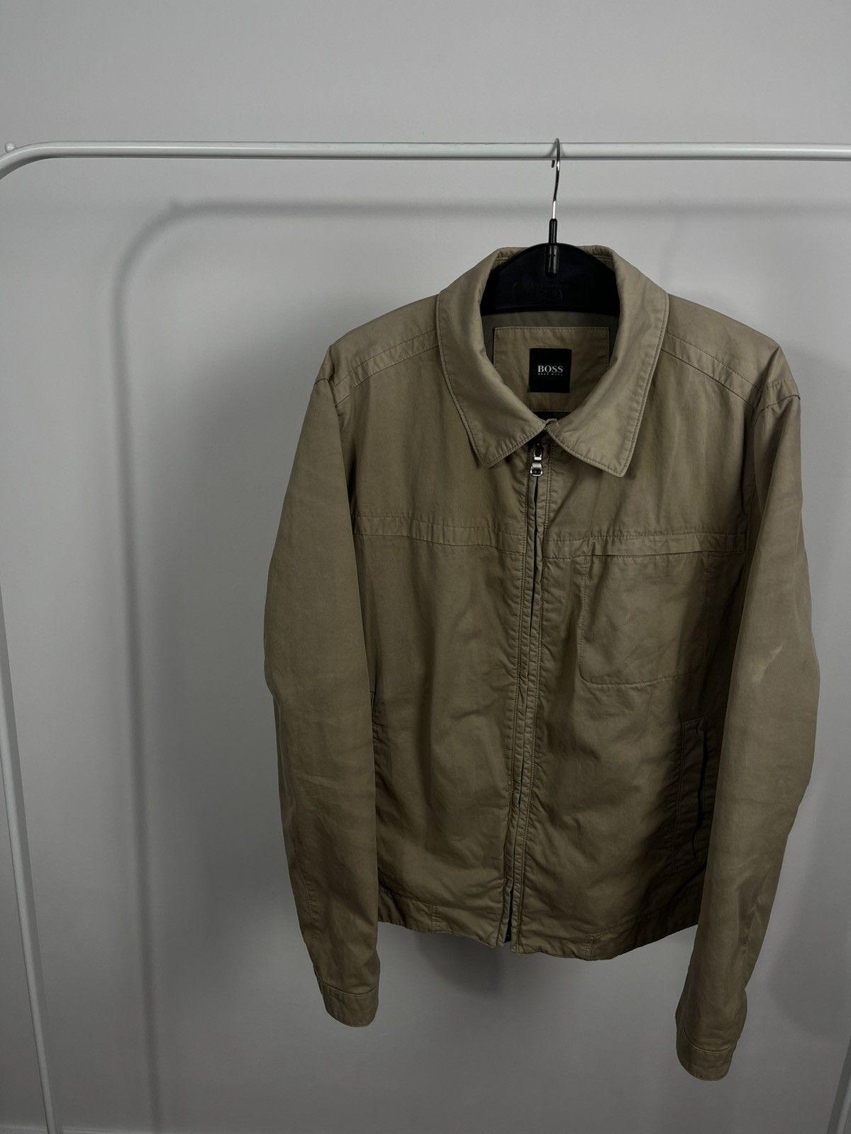 Hugo Boss Vintage Hugo Boss Beige Cotton Zip Up Jacket Size L Size US L / EU 52-54 / 3 - 6 Thumbnail
