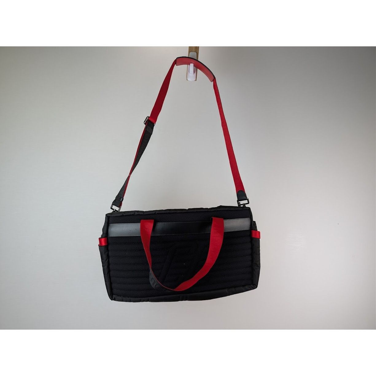 Christian Louboutin o1rshd1 Size: OS / Loubideal Sport Bag in Loubi/Black Size ONE SIZE - 8 Thumbnail