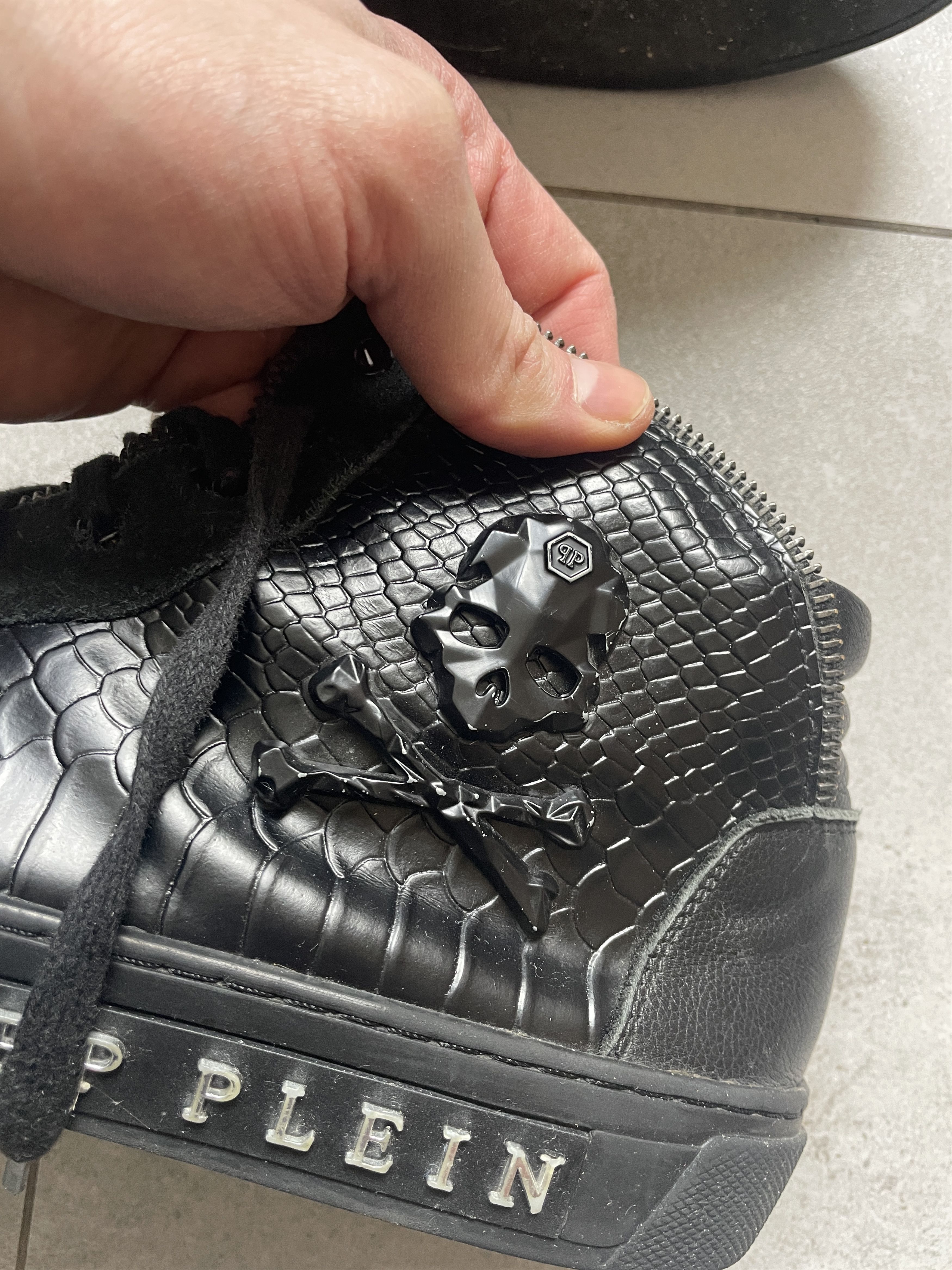 Philipp Plein CRAZY PHILLIP PLEIN SKULL ZIP CROCODILE LEATHER HI TOPS Size US 9.5 / EU 42-43 - 3 Thumbnail