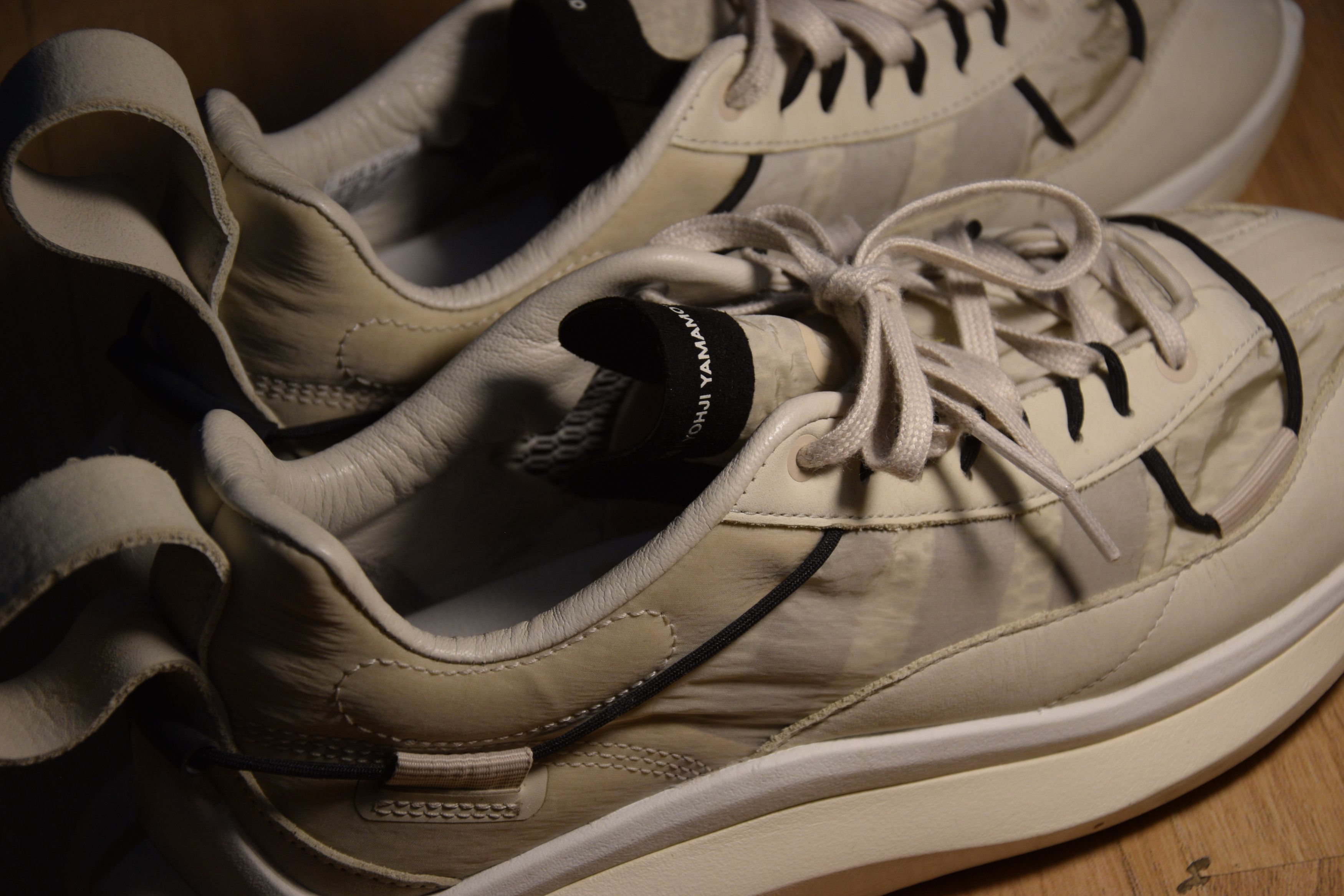 Y-3 Shiku Run Size US 7.5 / EU 40-41 - 9 Thumbnail