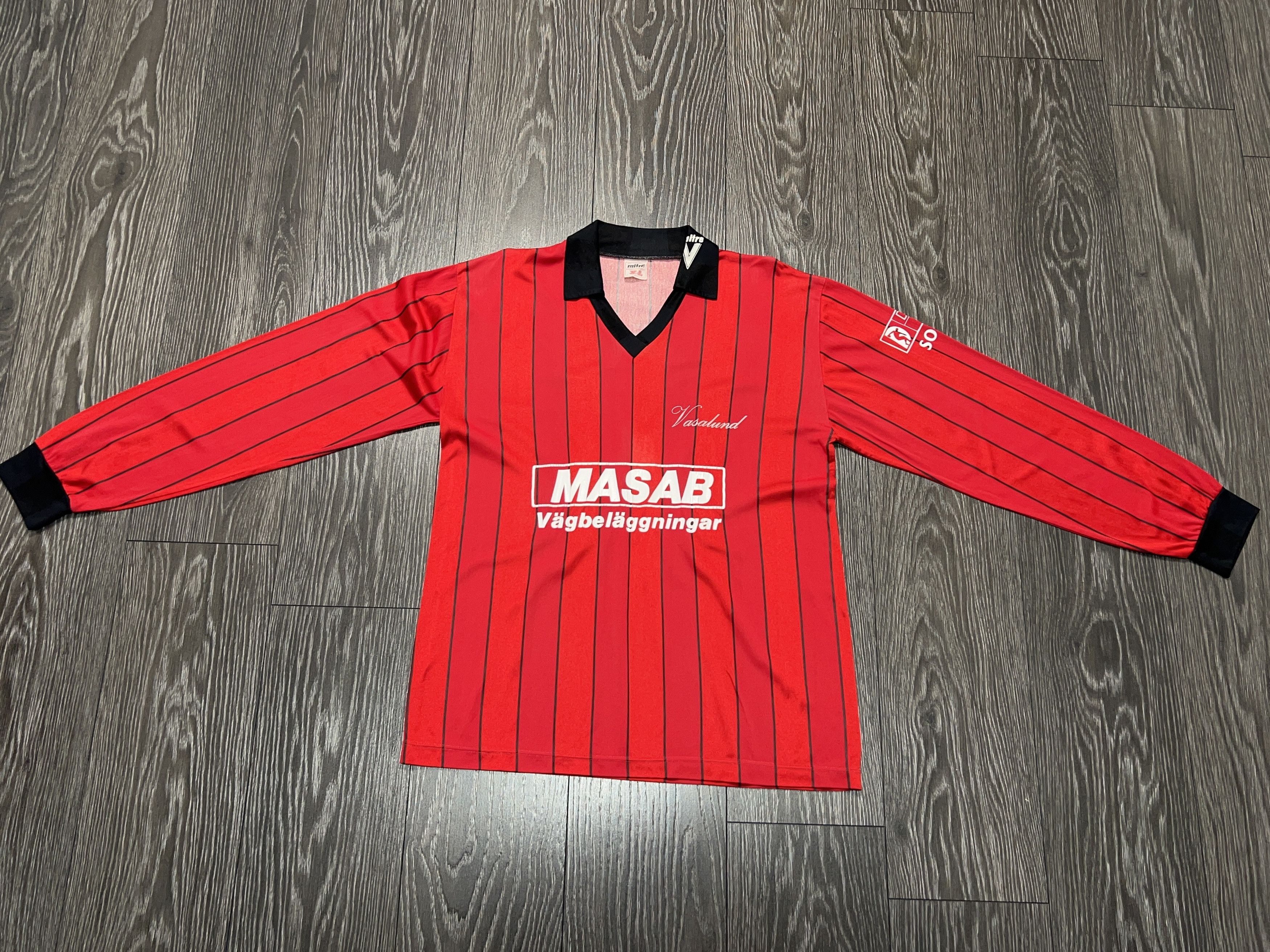 Other 1980s Mens Mitre #14 Vasalunds IF Football Shirt Jersey LS Size US XL / EU 56 / 4 - 8 Thumbnail