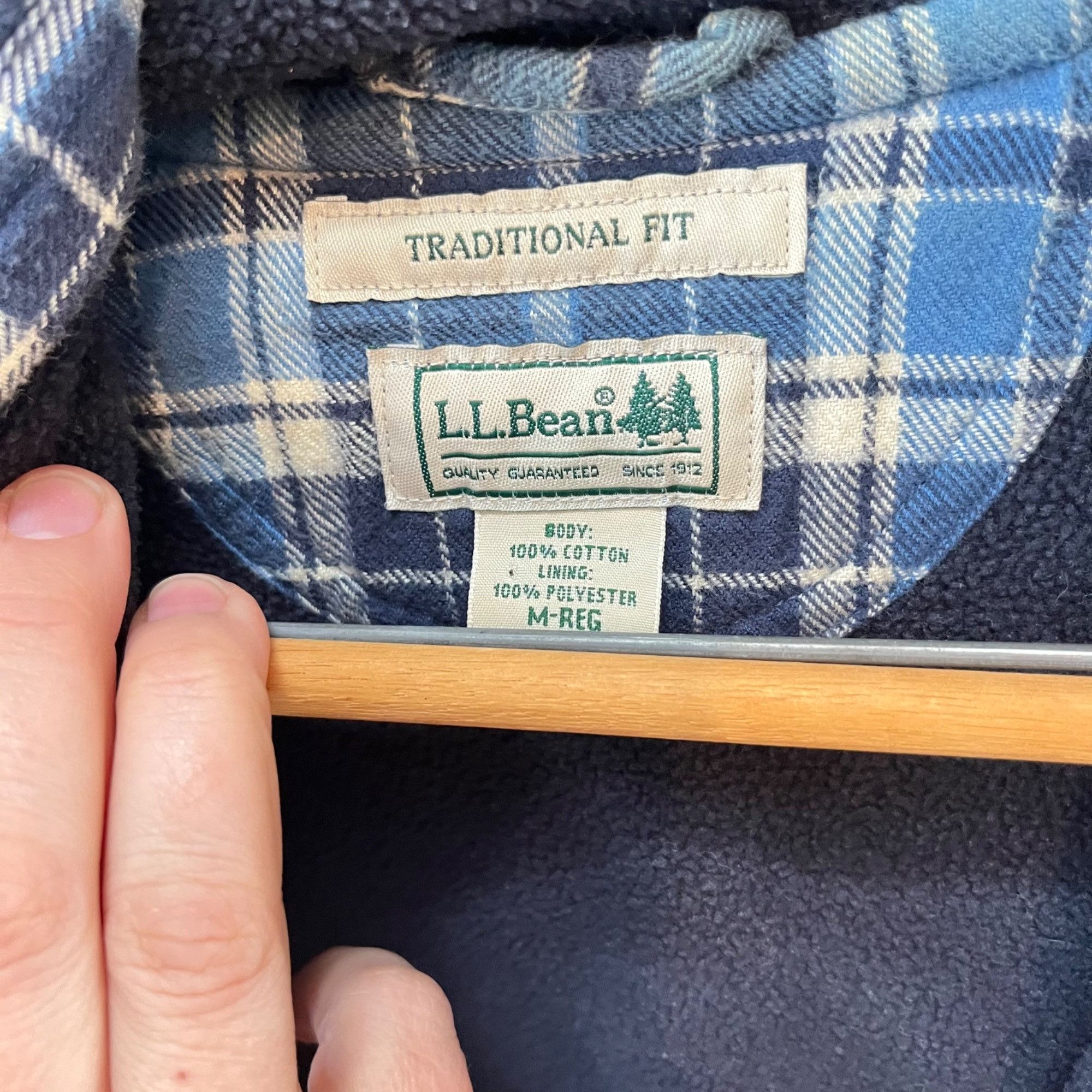 L.L. Bean L.L. Bean Mens Traditional Fit Hooded Plaid Shirt Shacket M- Size US M / EU 48-50 / 2 - 3 Thumbnail