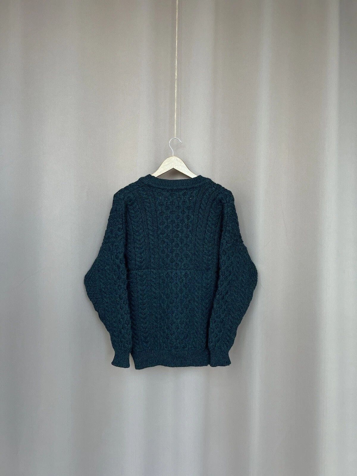 Vintage Traditional Irish Knit Wool Cardigan Womens Size M/L Sweater Size L / US 10 / IT 46 - 6 Thumbnail