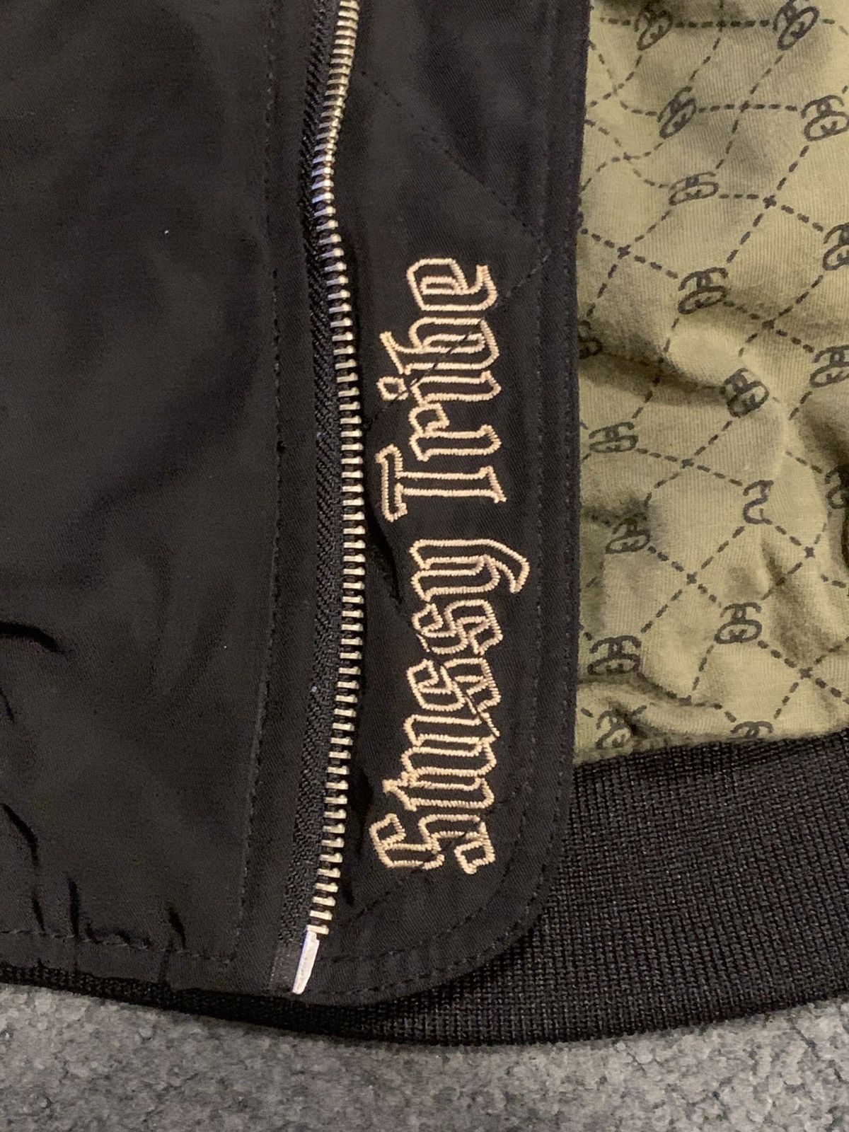 Stussy × Vintage VINTAGE Y2K WOMENS STUSSY BOMBER JACKET Size L / US 10 / IT 46 - 11 Thumbnail