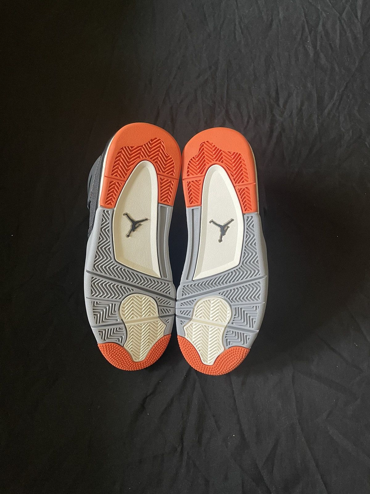 Jordan Brand Jordan 4 Retro Starfish (Women’s) Size US 9 / EU 42 - 5 Thumbnail