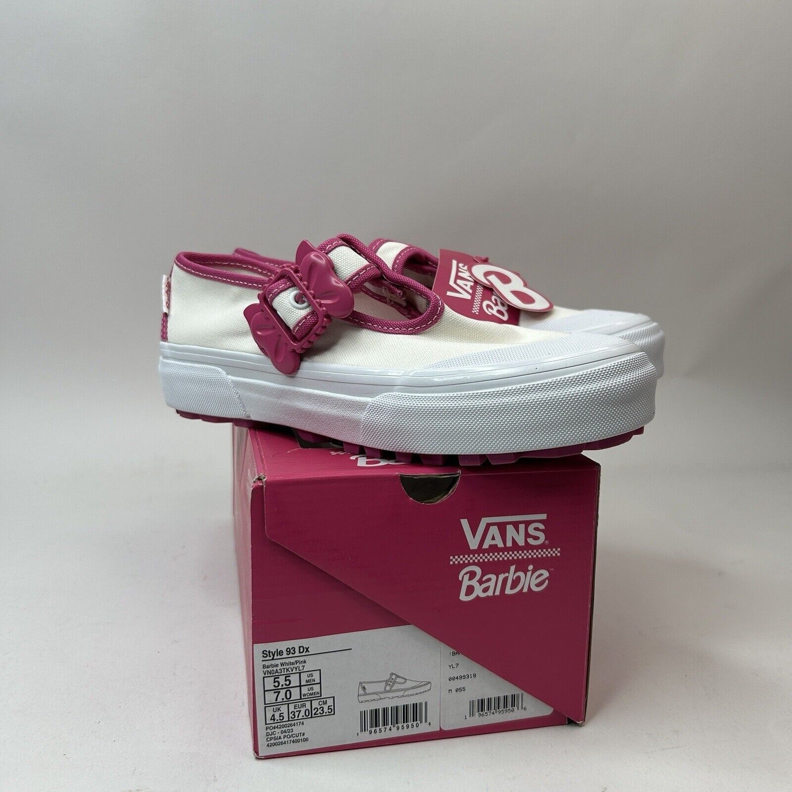 Vans Vans X Barbie Style Mary Jane Skate 93 DX “White Pink” 2023 Size US 7 / IT 37 - 1 Thumbnail