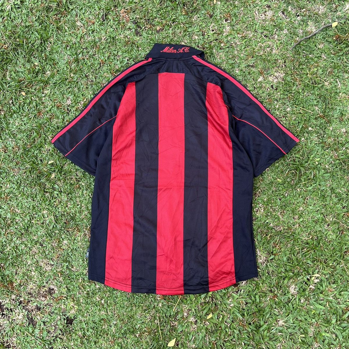 Adidas Vintage Ac milan jersey by adidas Size US L / EU 52-54 / 3 - 5 Thumbnail