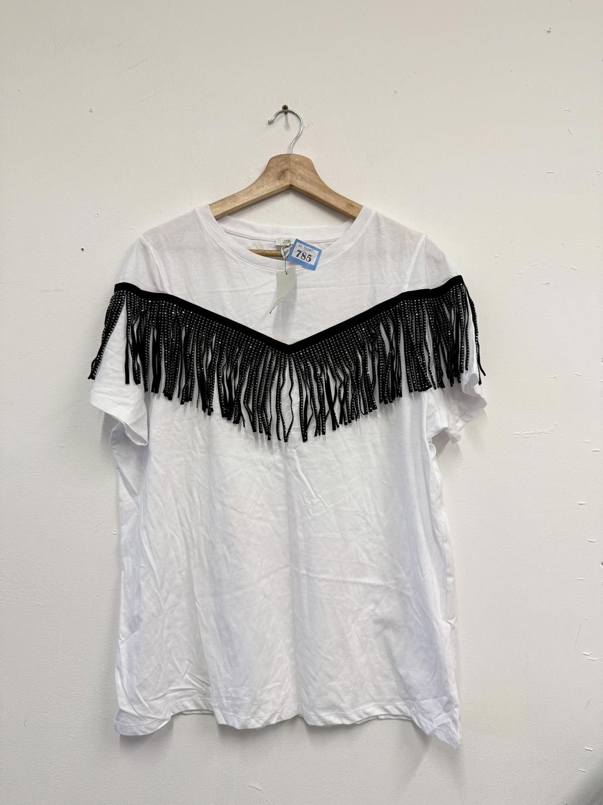 River Island River Island White T-Shirt with Black Studded Fringe Detail, Size XL / US 12-14 / IT 48-50 - 1 Thumbnail